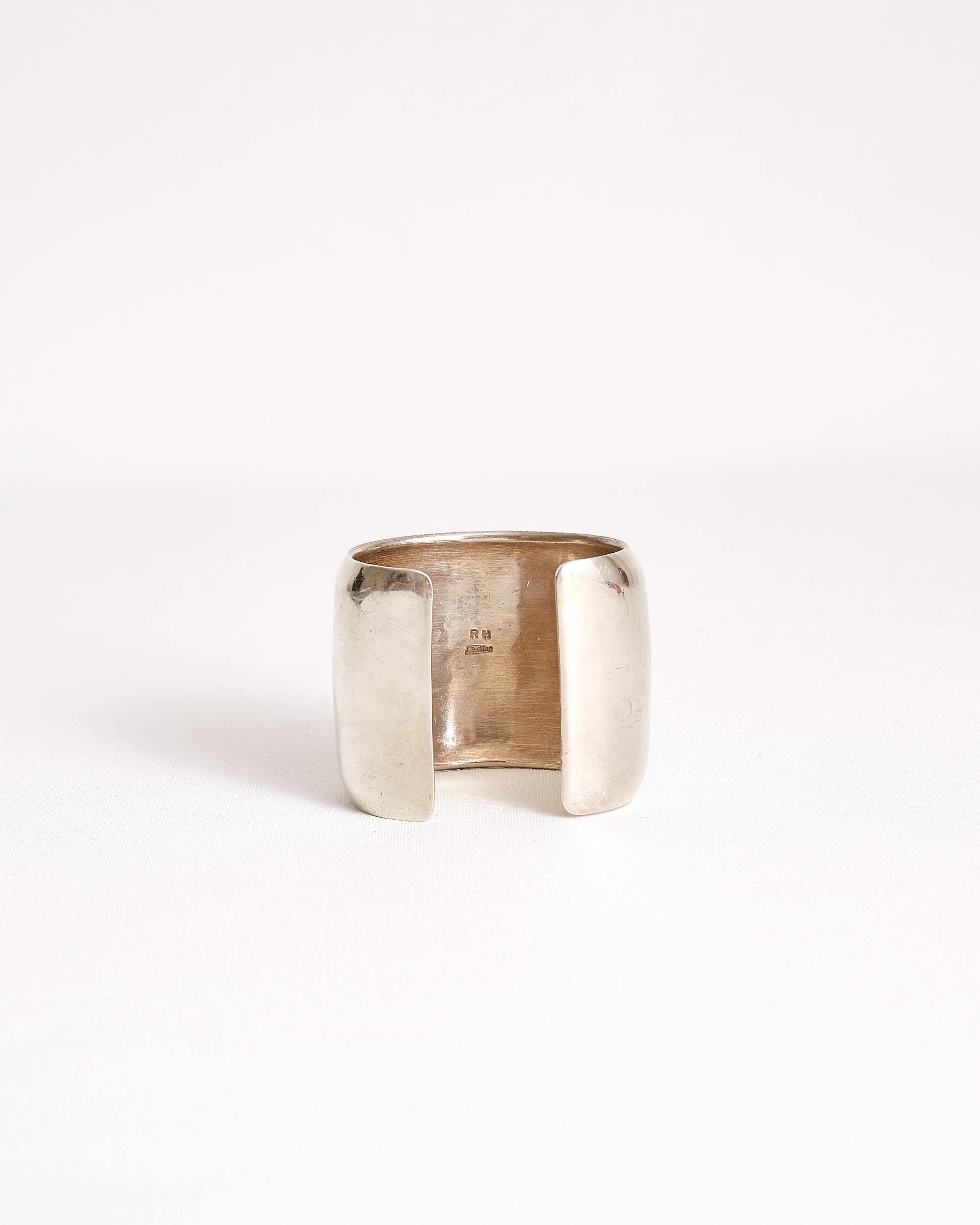 Large_Navajo_Silver_Cuff 2.jpg