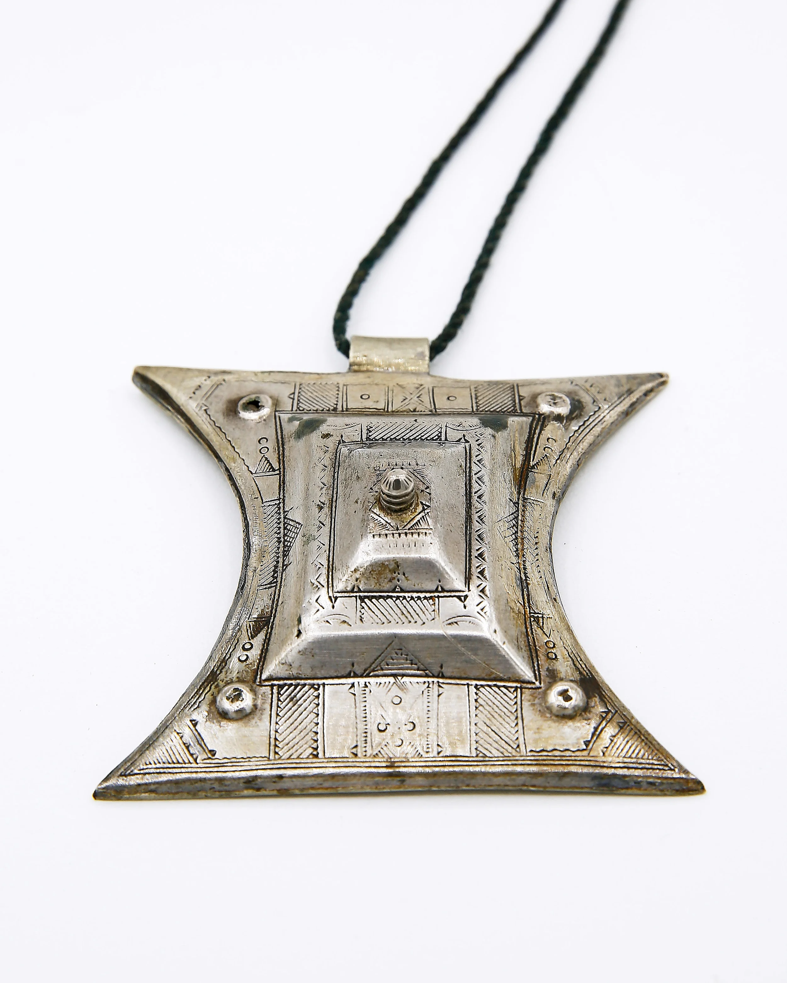 Tcherot Amulet Pendant Necklace Tuareg