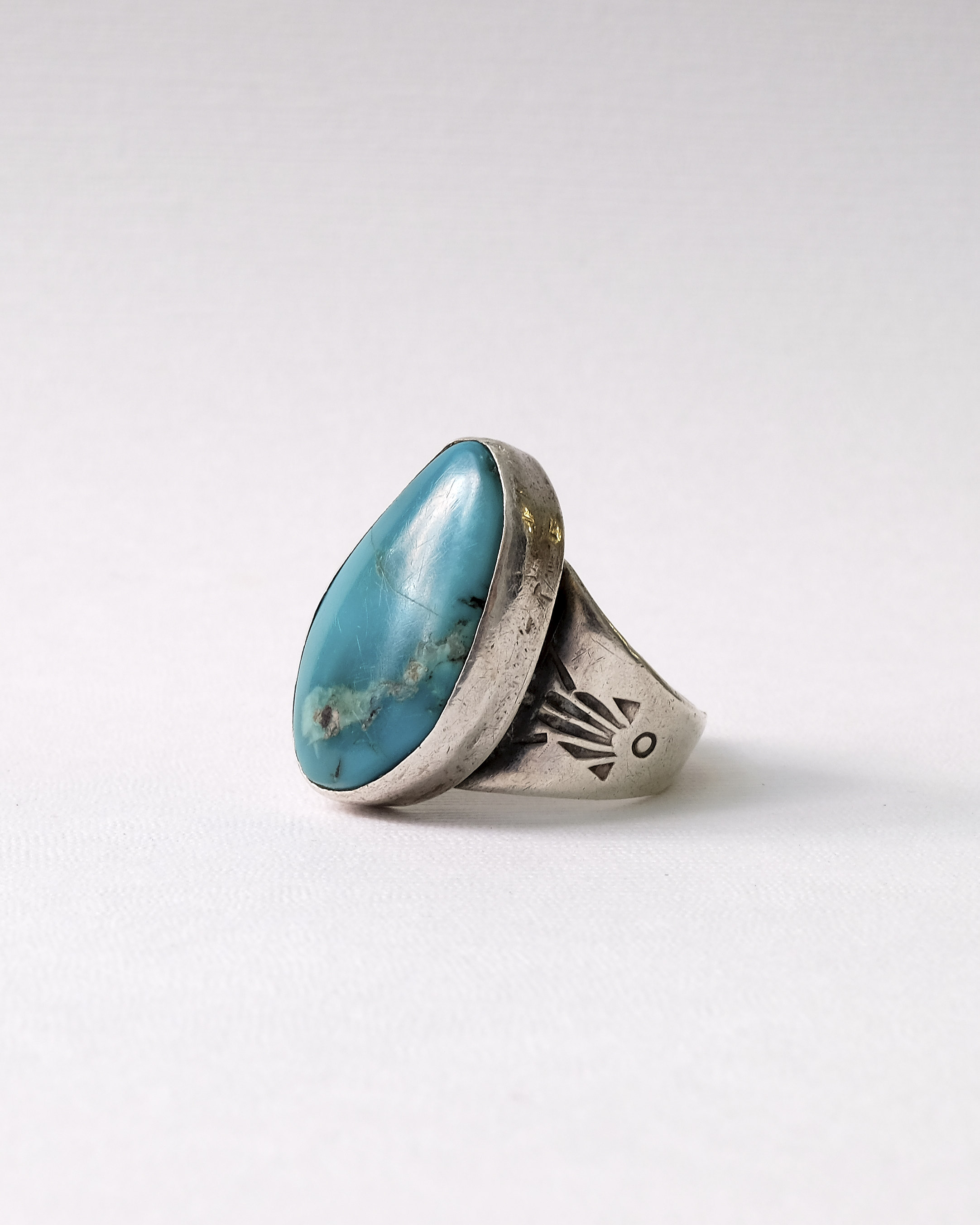 Navajo Turquoise + Silver Ring — FORM Atelier