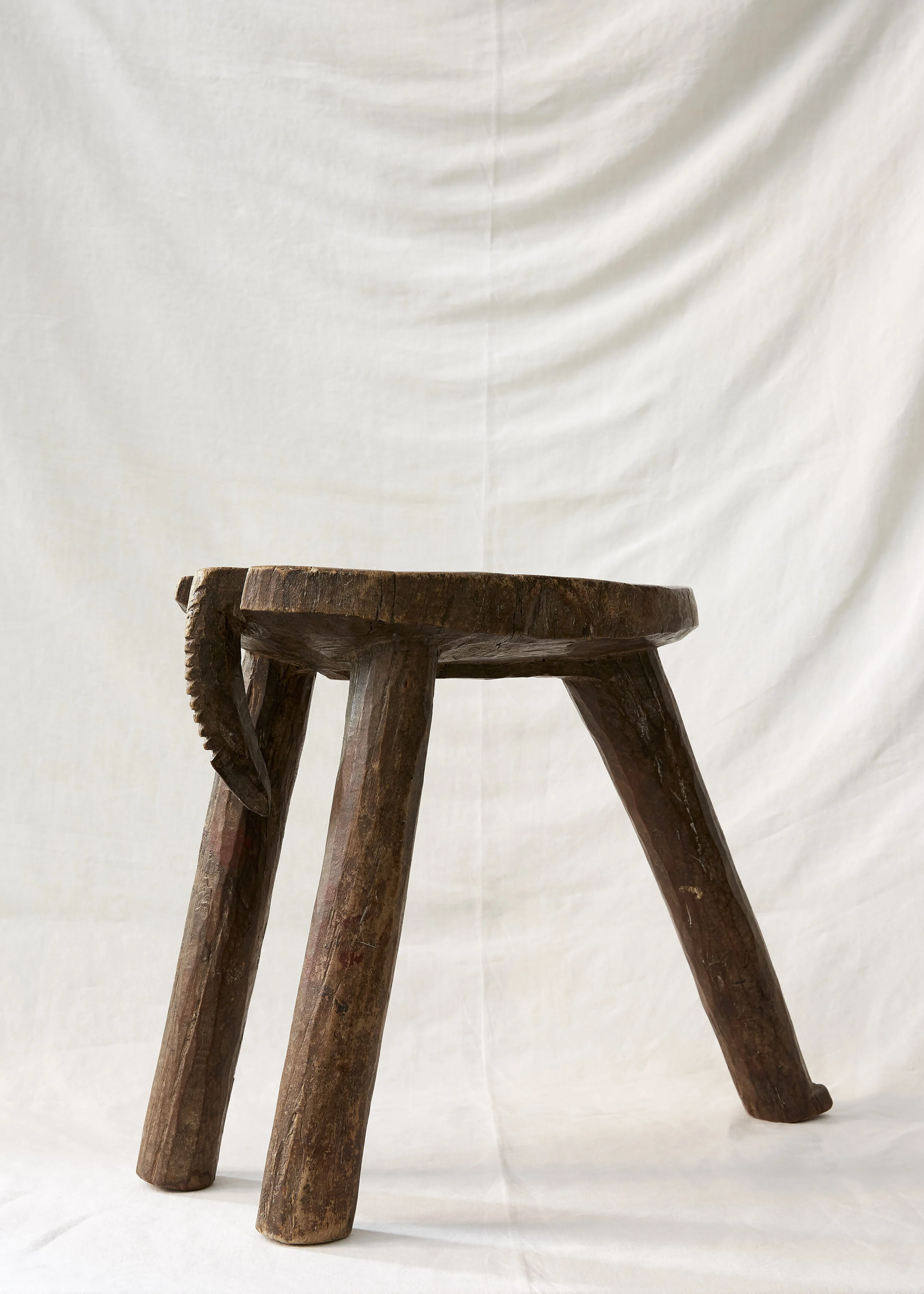 Lobi Stool 4.jpg