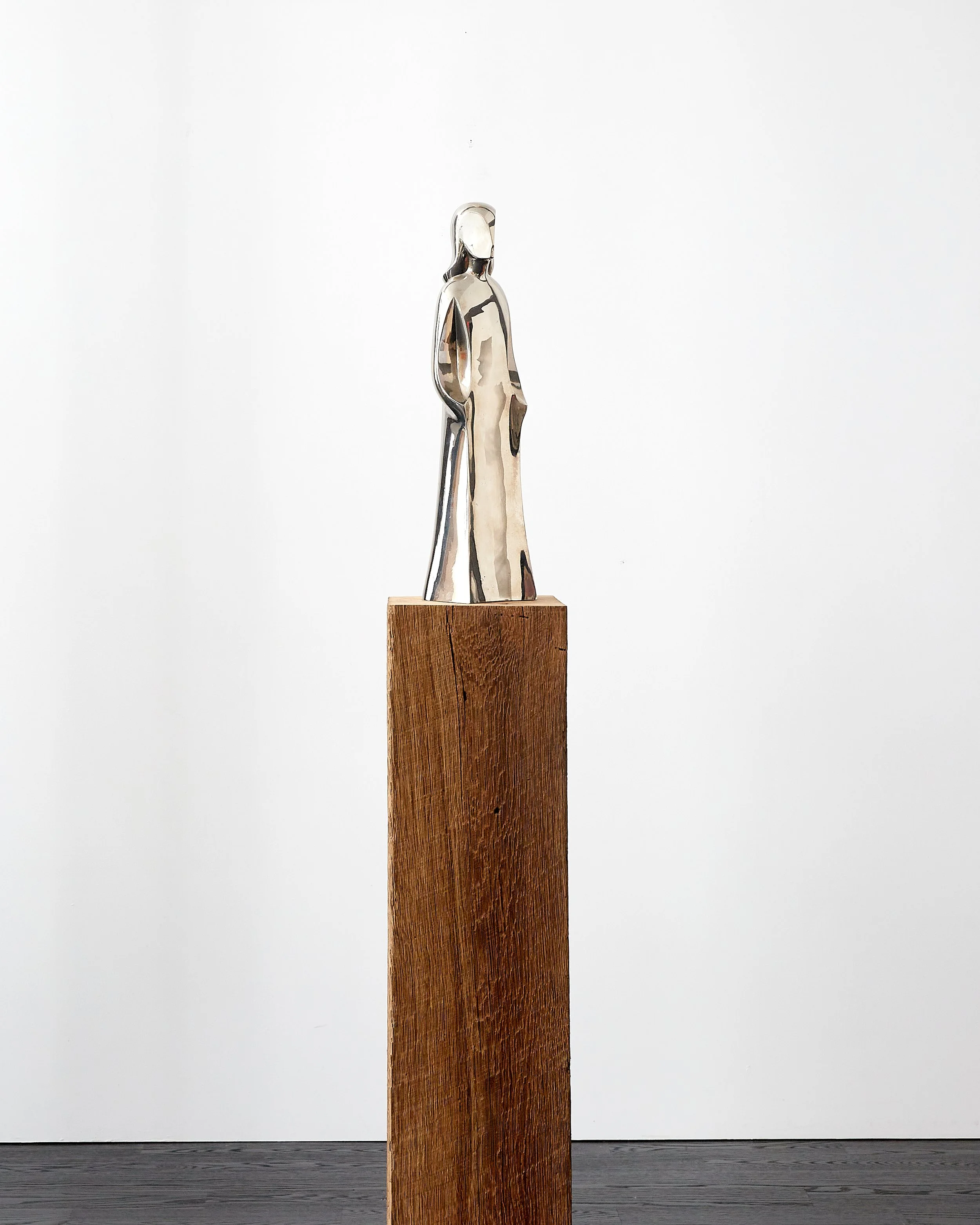 ricardo_scarpa_moderist_silvered_bronze_sculpture_of_woman_1970.jpg