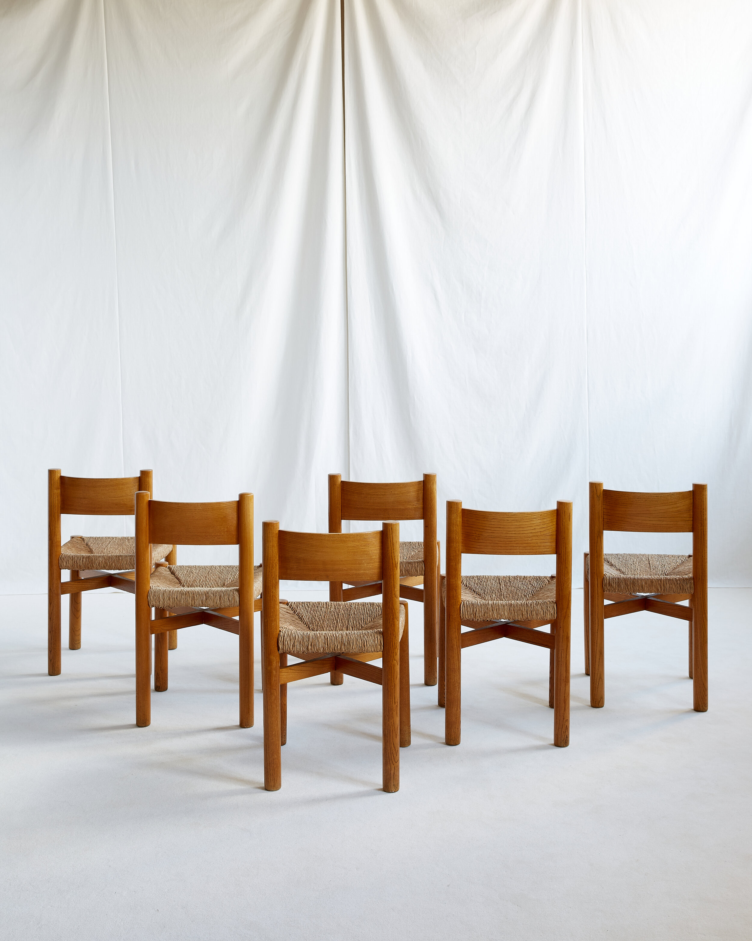 Meribel dining chairs by Charlotte Perriand – Espacemoderne