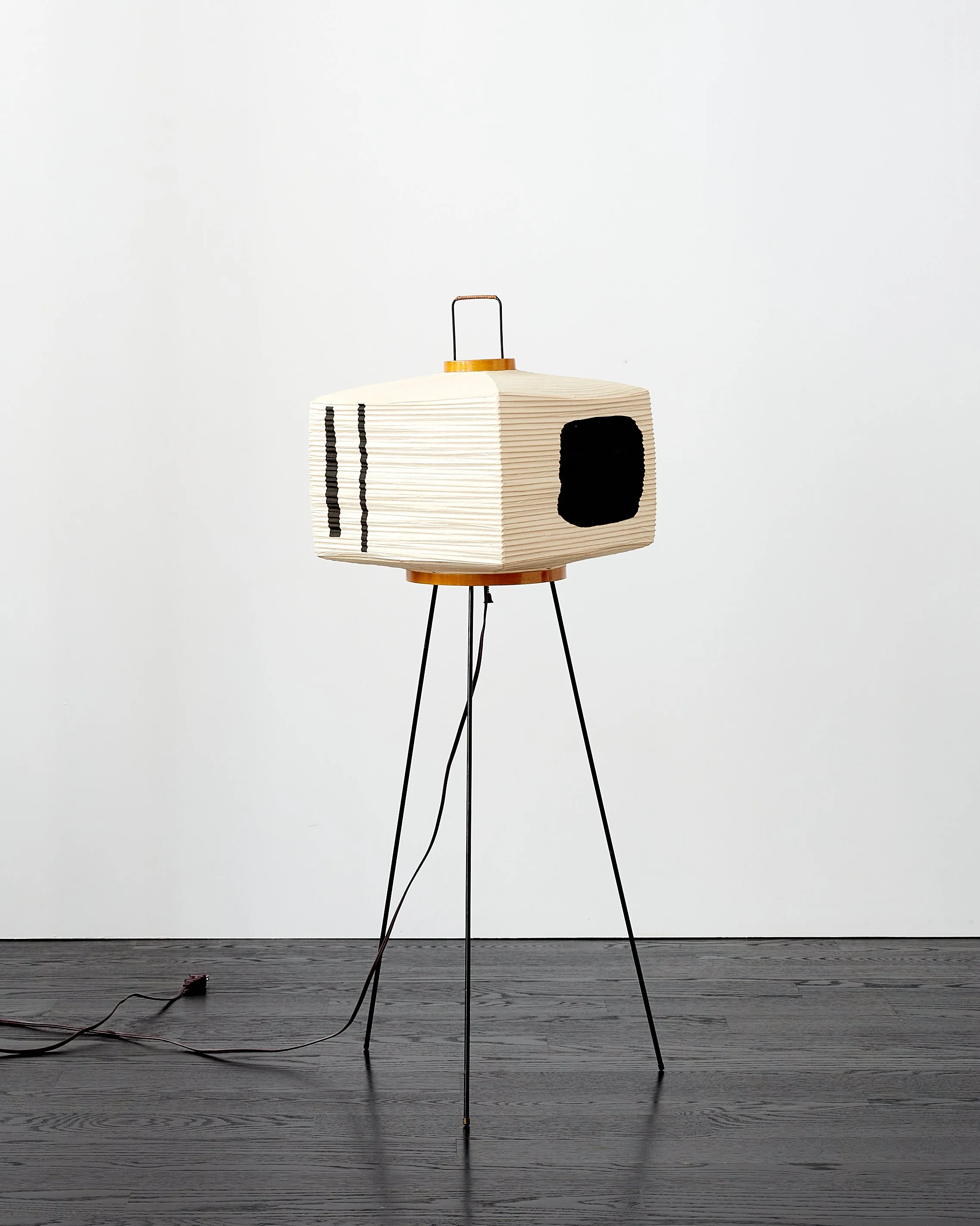 Isamu_Noguchi_Early_Vintage_Akari_Light_Sculpture_7a_Ozeki_Bamboo_Rim_Printed 6.jpg