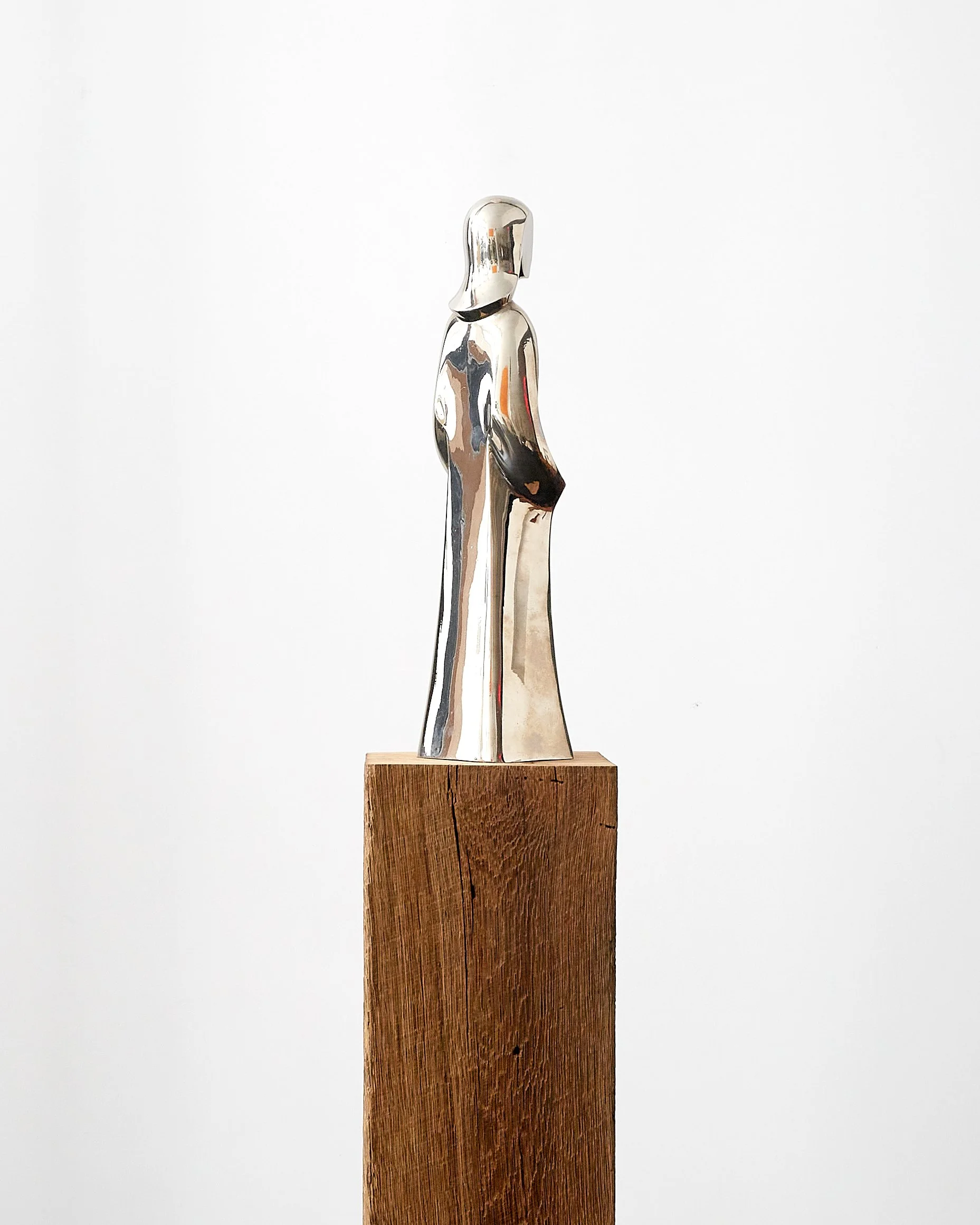 ricardo_scarpa_moderist_silvered_bronze_sculpture_of_woman_1970 2.jpg