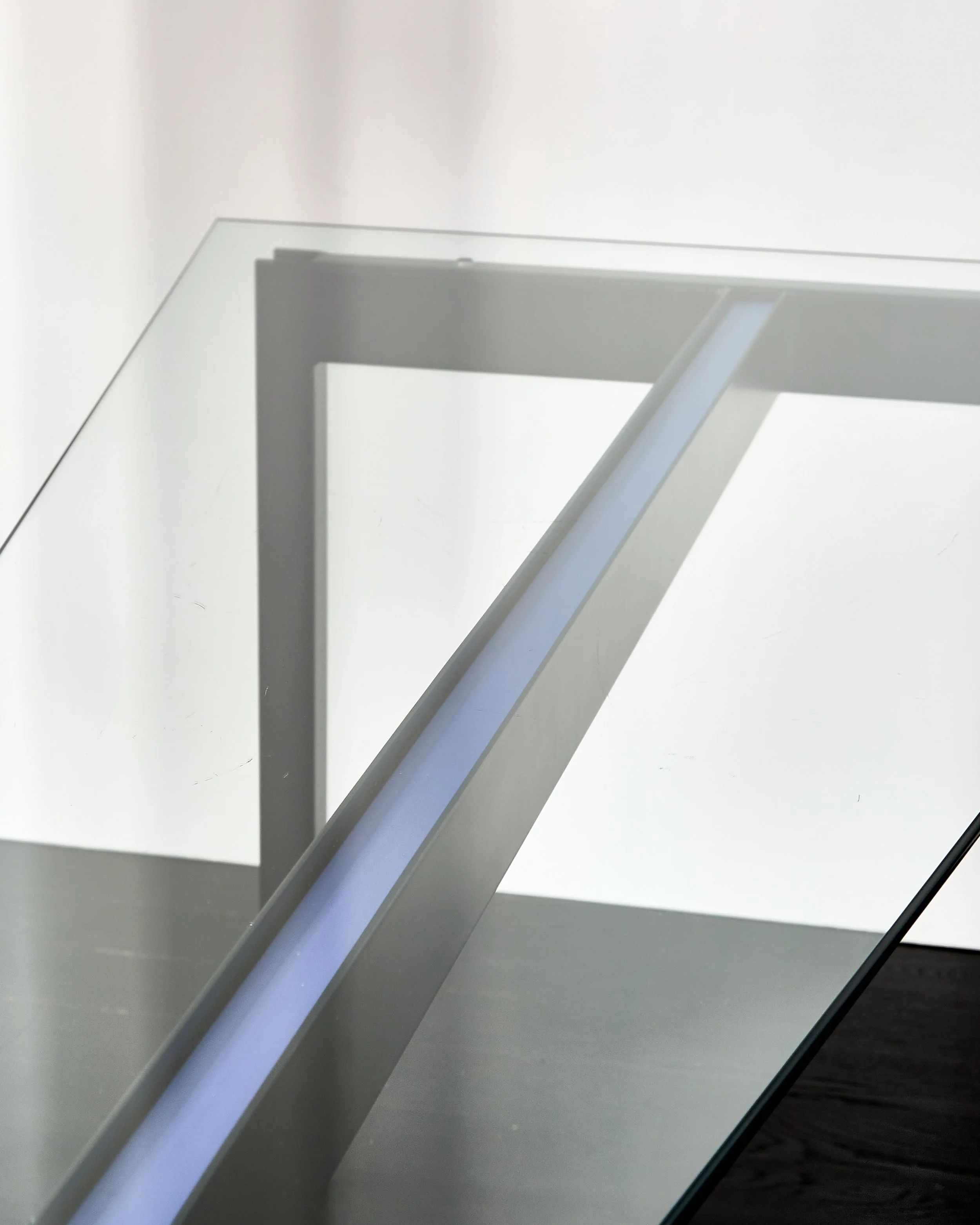 Jonas_Bohlin_Concrete_Table_Desk_Källemo_1984 4.jpg
