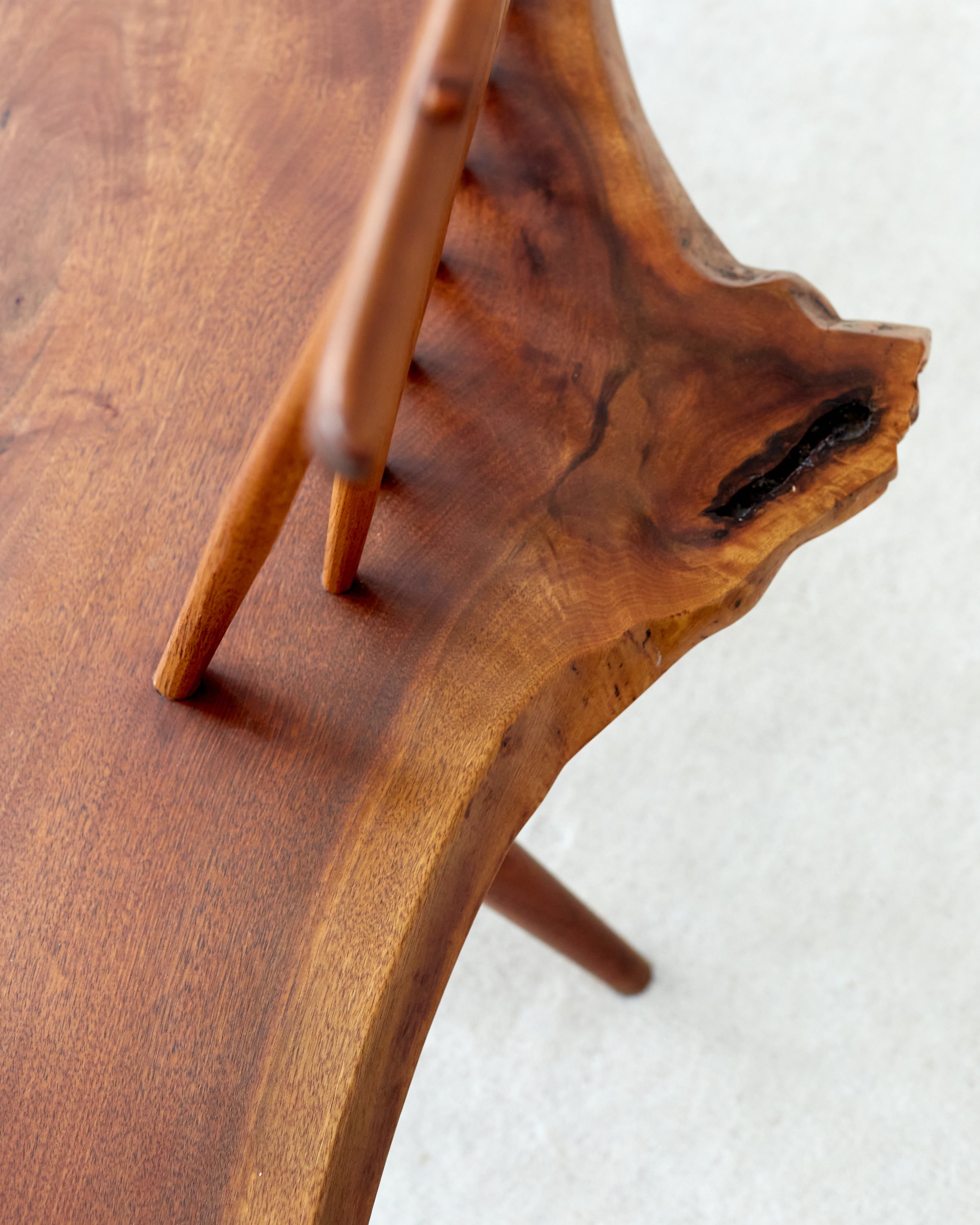 george_nakashima_conoid_bench 15.jpg