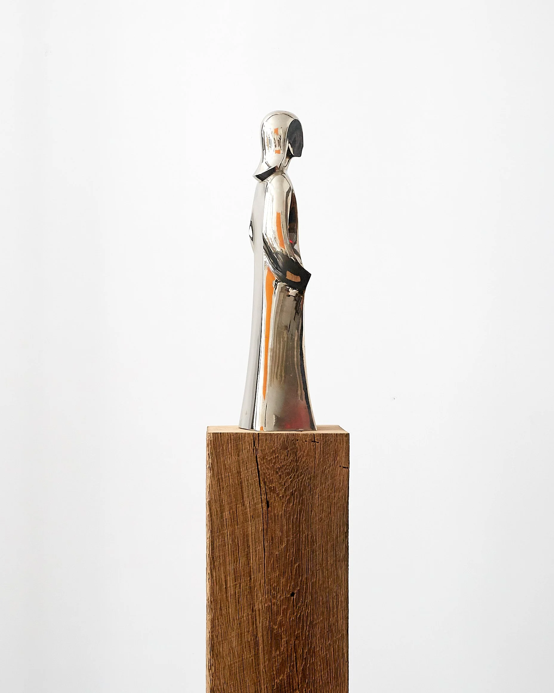 ricardo_scarpa_moderist_silvered_bronze_sculpture_of_woman_1970 1.jpg