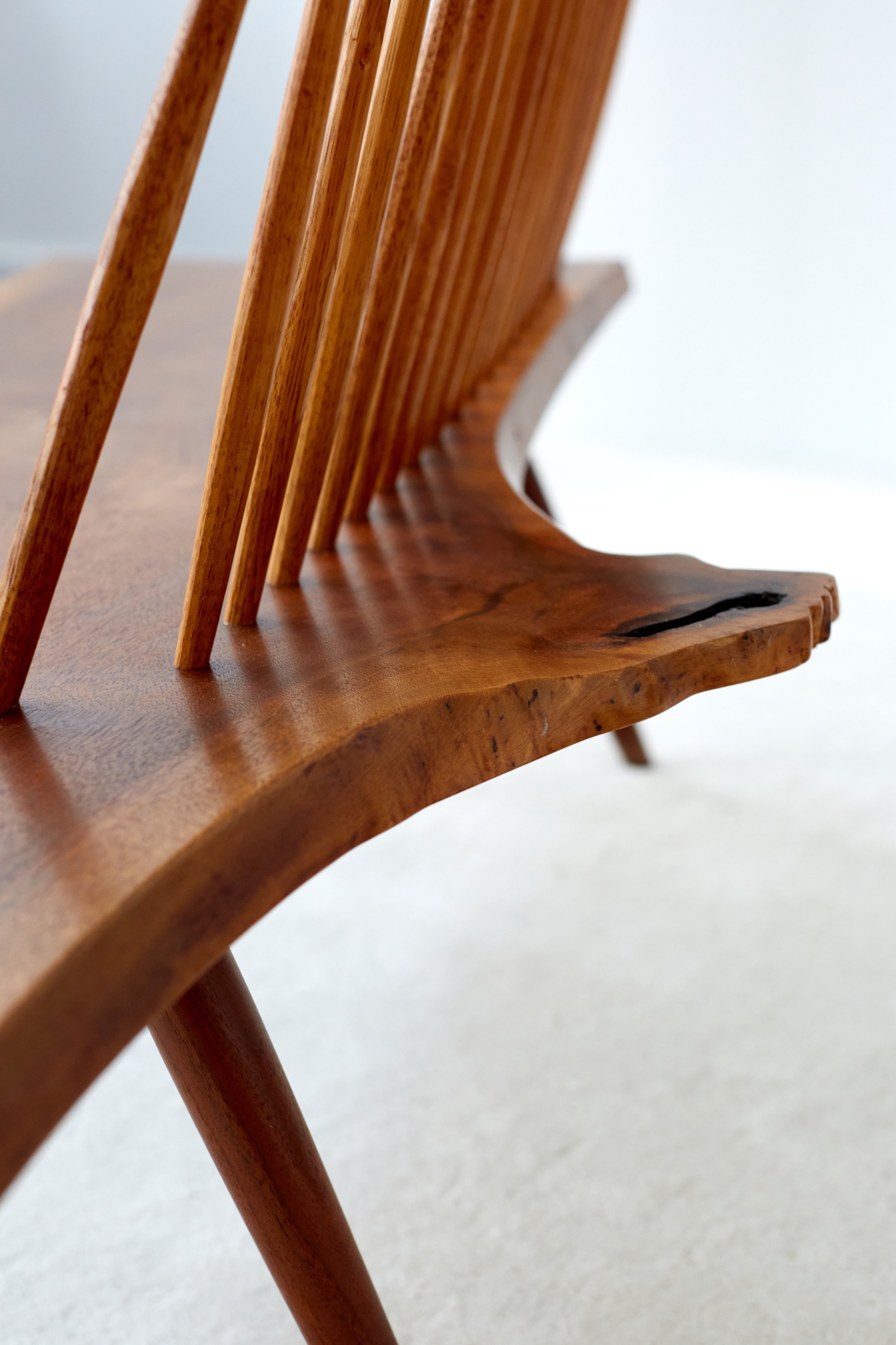 george_nakashima_conoid_bench 17.jpg