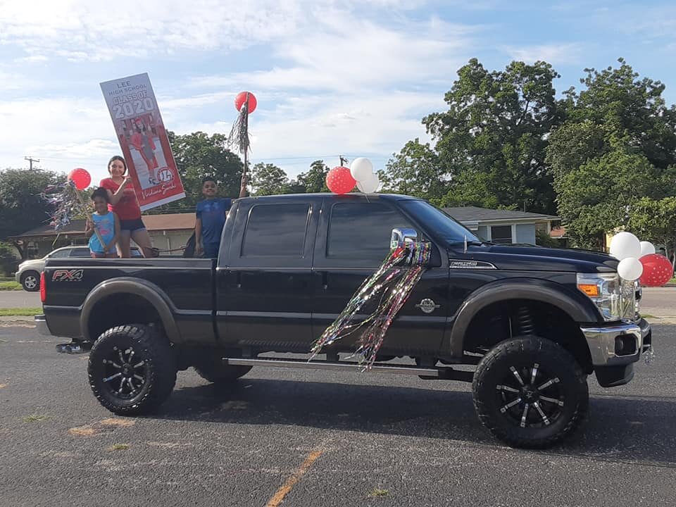 senior parade.jpg