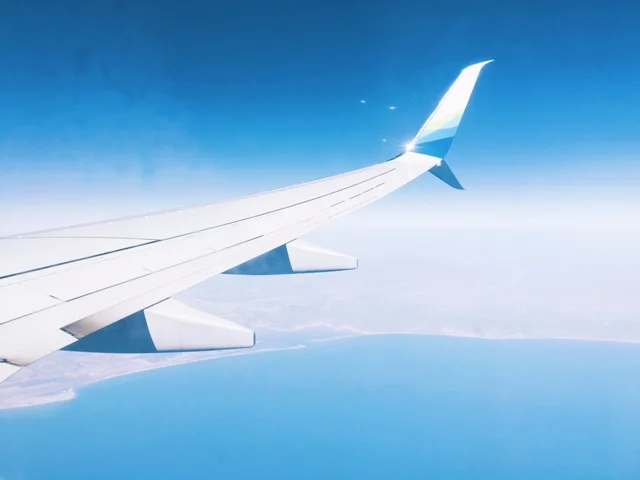 I'm leaaaaaving on a jetplane! My brother told me immediately to stop singing this song, but he's not the boss of me. I can sleep pretty much anywhere, so I usually use flights to recharge and get a solid nap in. On the way to Mexico, though, I was excited to see all my yogis and get some work in that I spent the whole flight writing sequences, making new playlists, and planning workshops for the summer. Yoga, I love you.