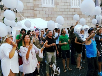 Campaign, spread the word, talk to the press; get involved to create change! (Pic of Overdose Awareness Day in Portugal)