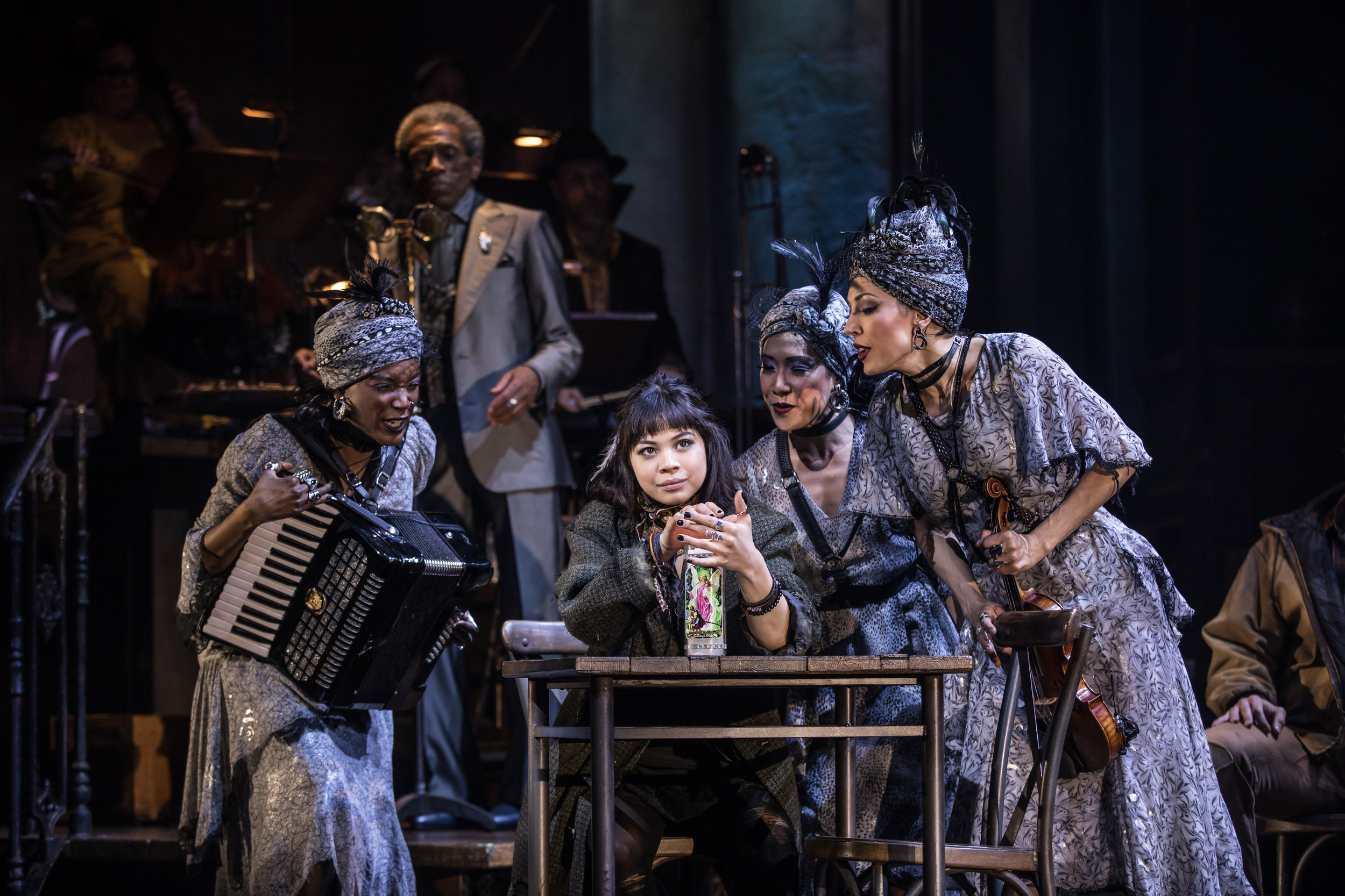 HADESTOWN_3810.jpg