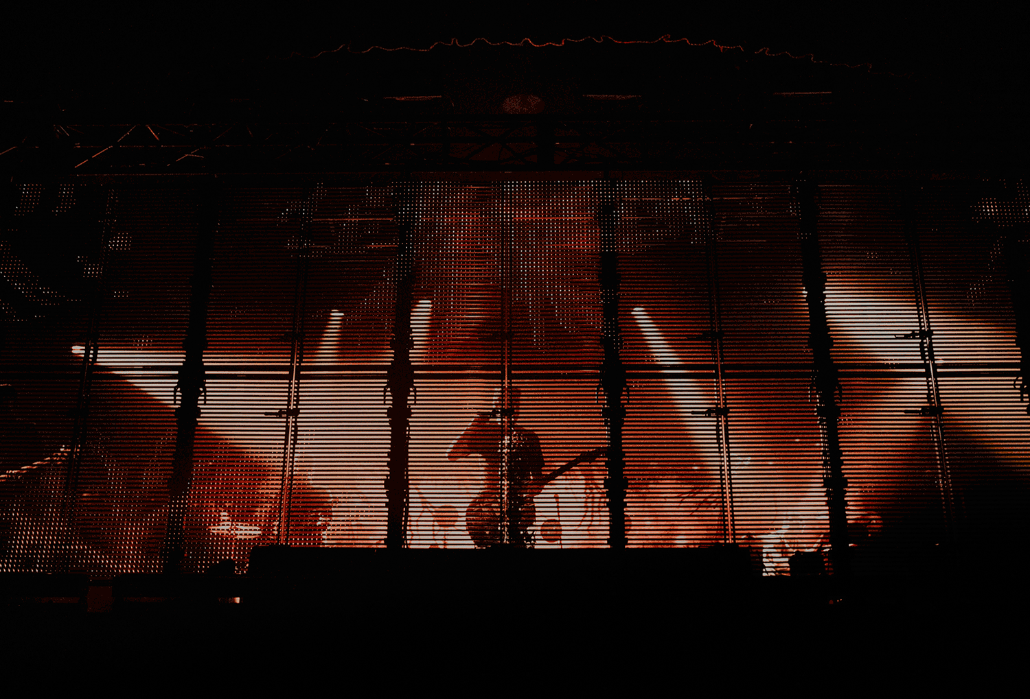 B2.gif