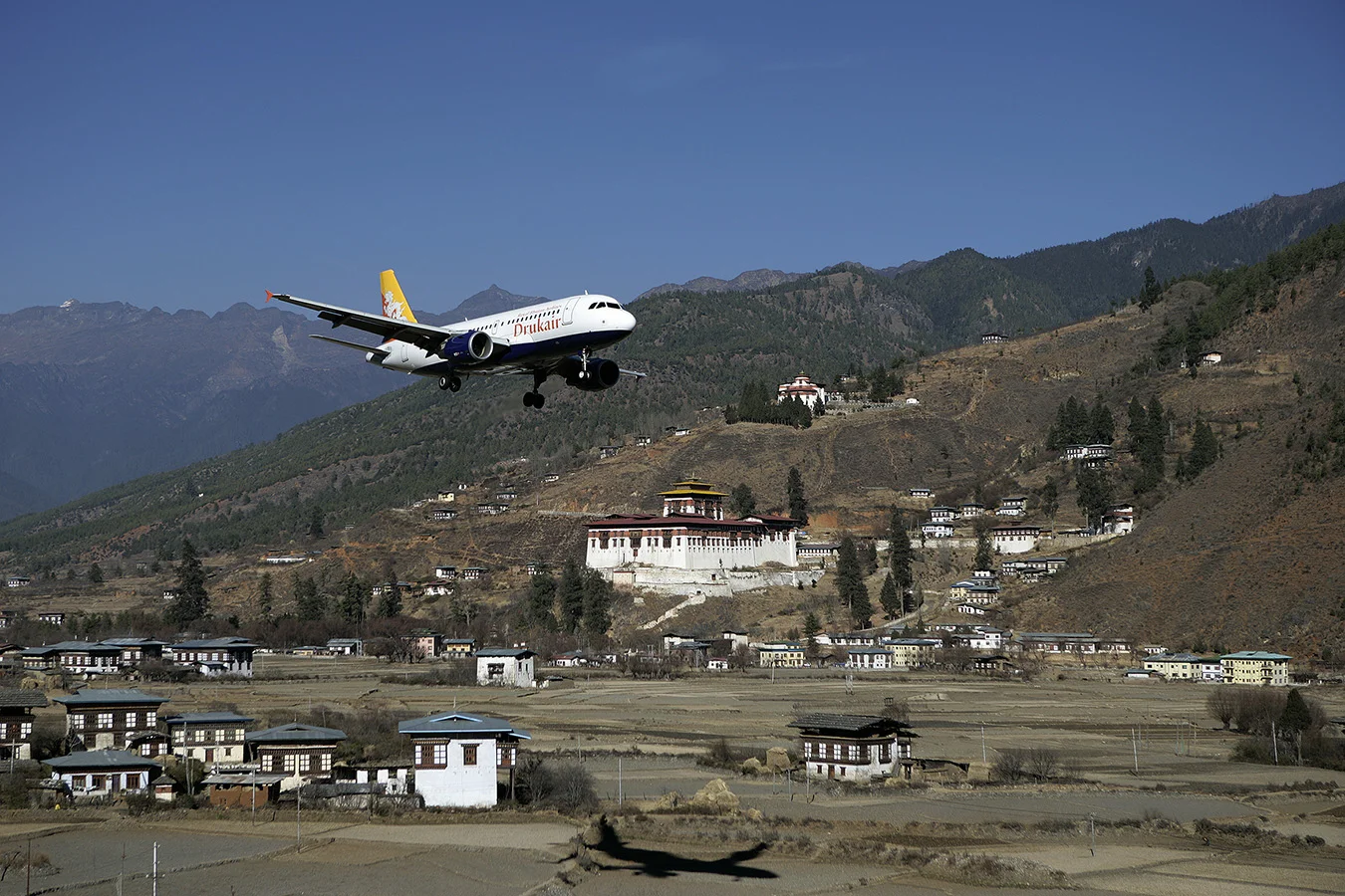 Approching Airport 2.jpg