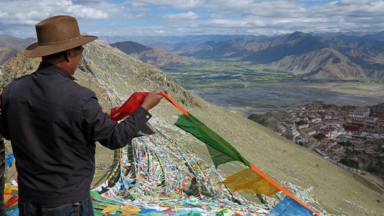 Ganden Monastery prayer flags.jpg