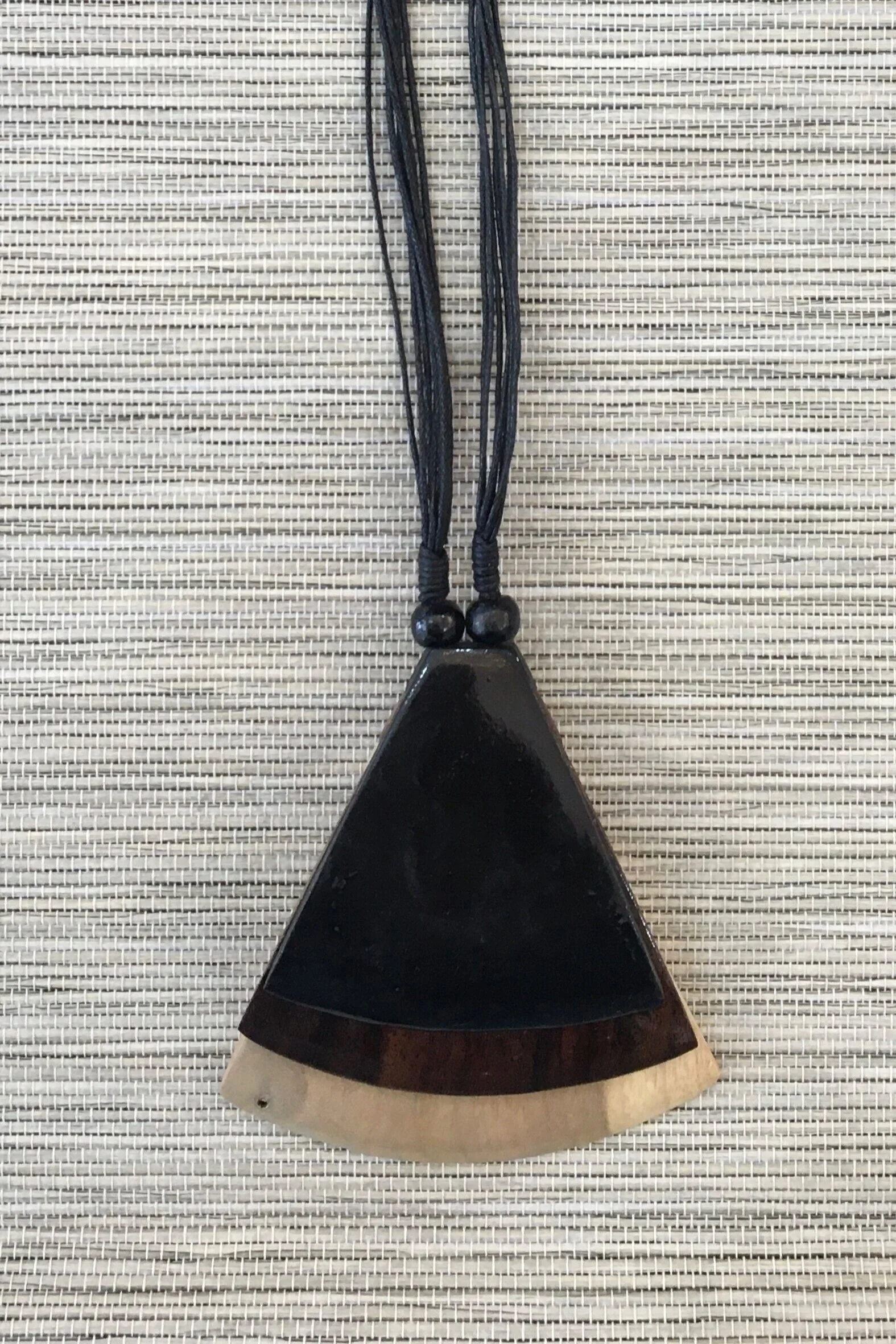 TRIWOOD necklace