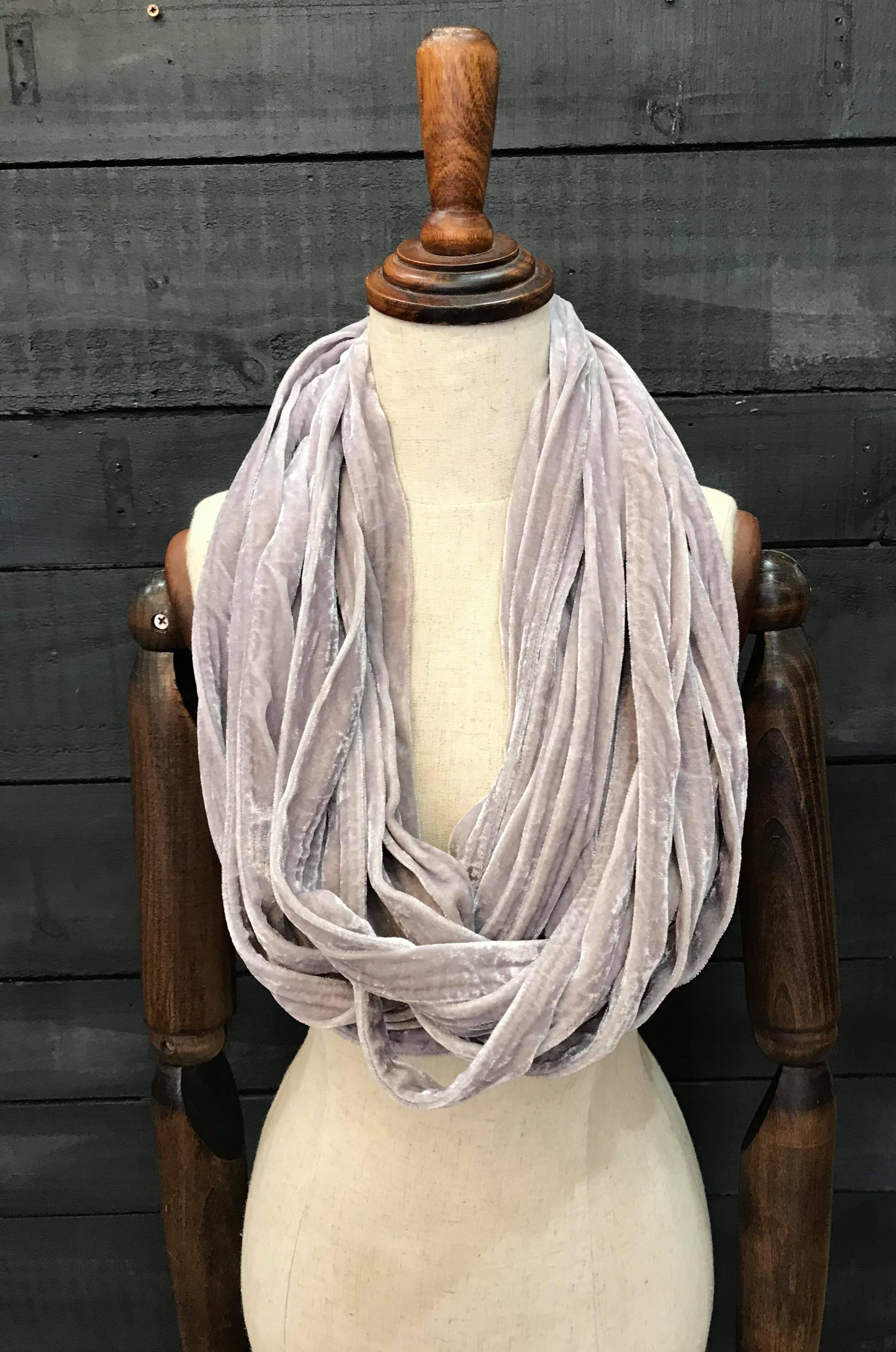 Okta Scarf [velvet]