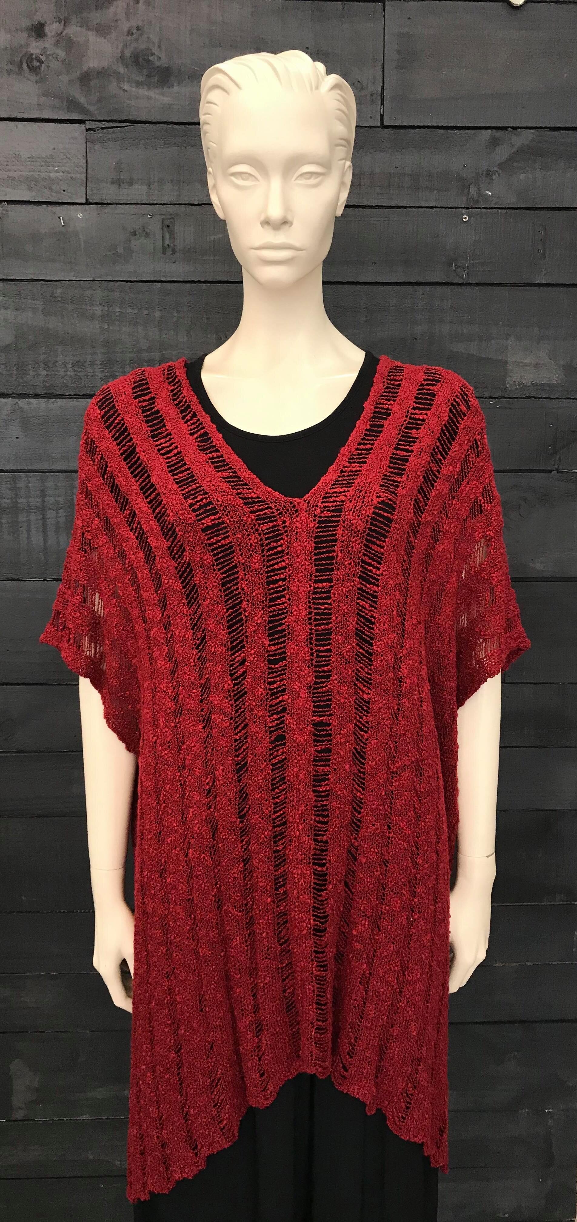 Tesra Box Knit Top