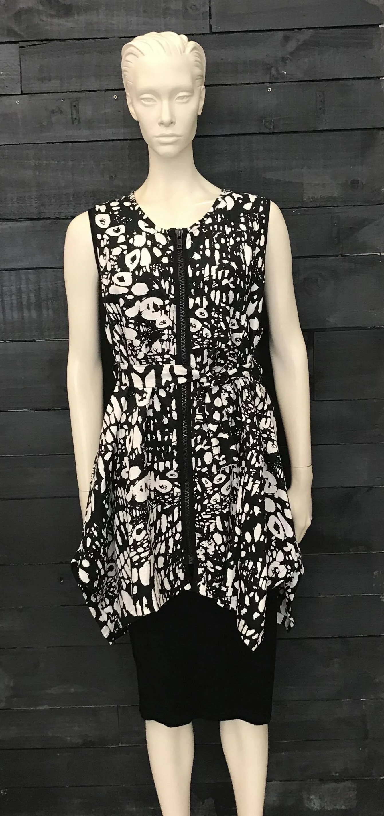 Nikki Print Vest Tunic Black &amp; White