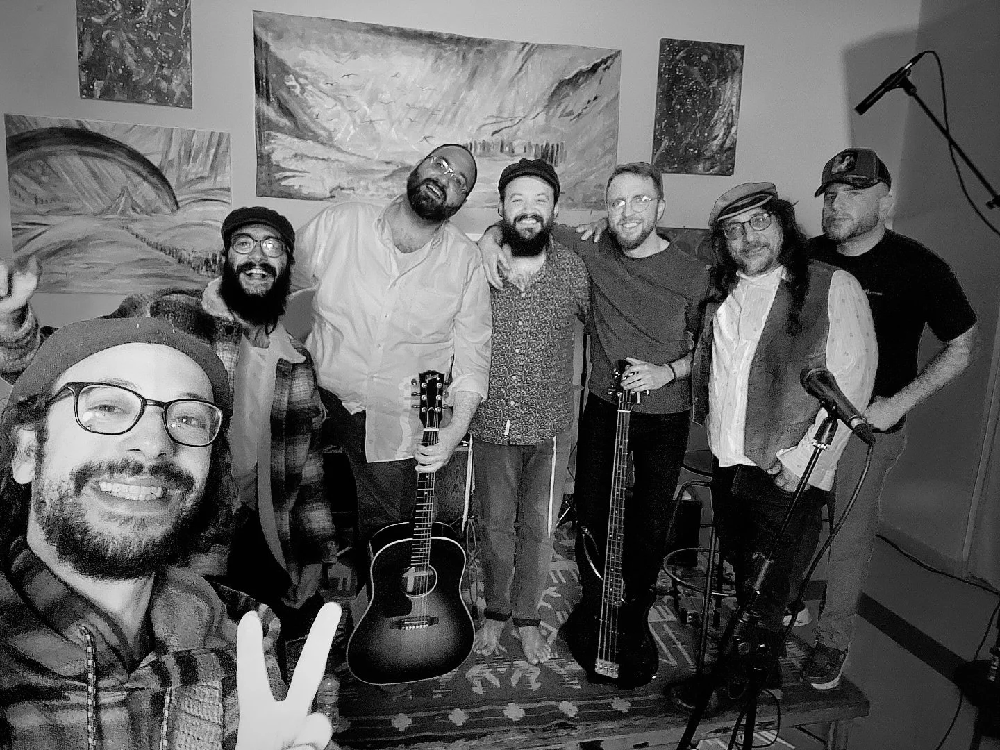 BH! A Gitten Moed! 

We had an amazing time (&amp; crew 🌞) a few weeks ago in Yerushalayaim at The Terminal by First Station making beautiful music despite the incoming 🚀&rsquo;s! 

This Chasal Sidder Pesach is just the first of many tunes to come 