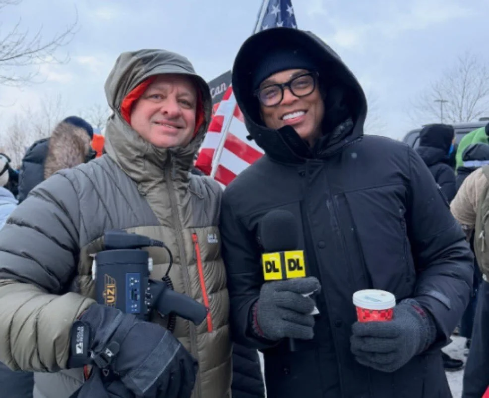 Don Lemon looks awfully cozy with a deranged lunatic who assaults women 🤔 I beg you pardon @donlemonofficial care to comment?