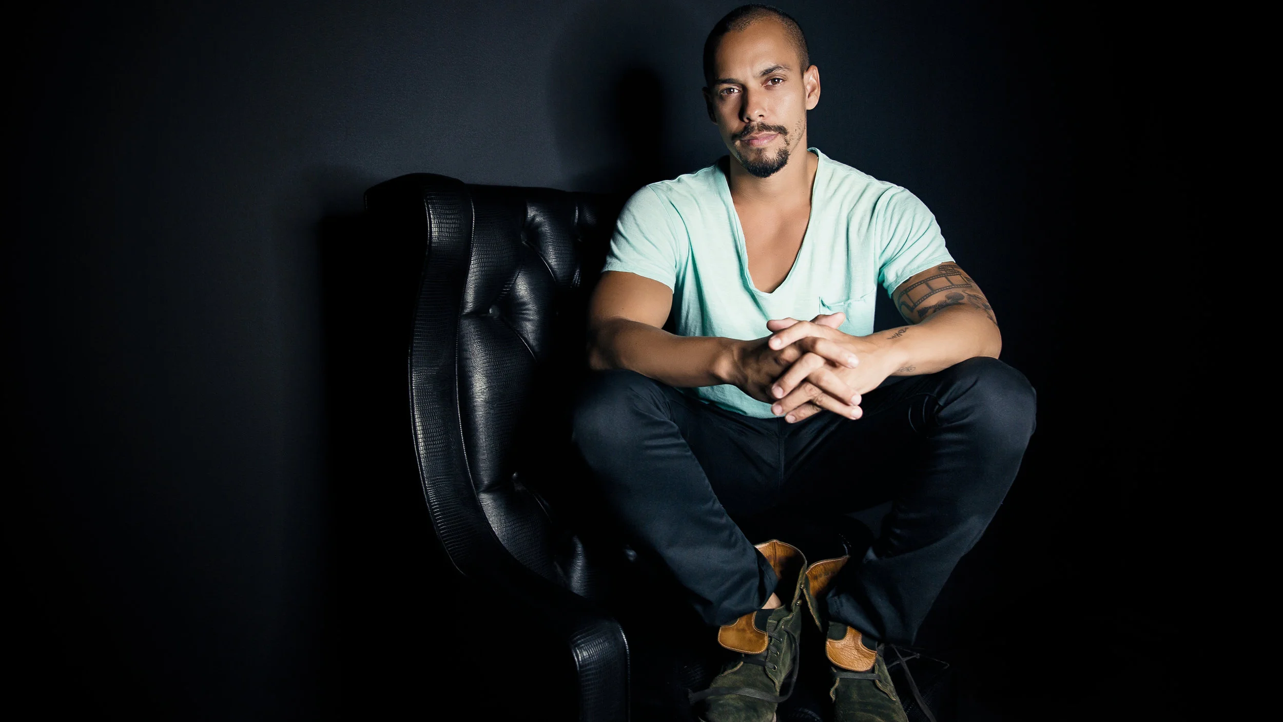 Bryton James 2LR-3CROP-3.jpg