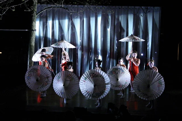 Naya Chang the Bacchae group.JPG