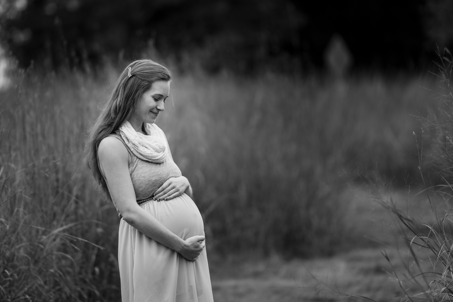 Mary Maternity Photos Lincoln Nebraska UNL East Campus-6.jpg