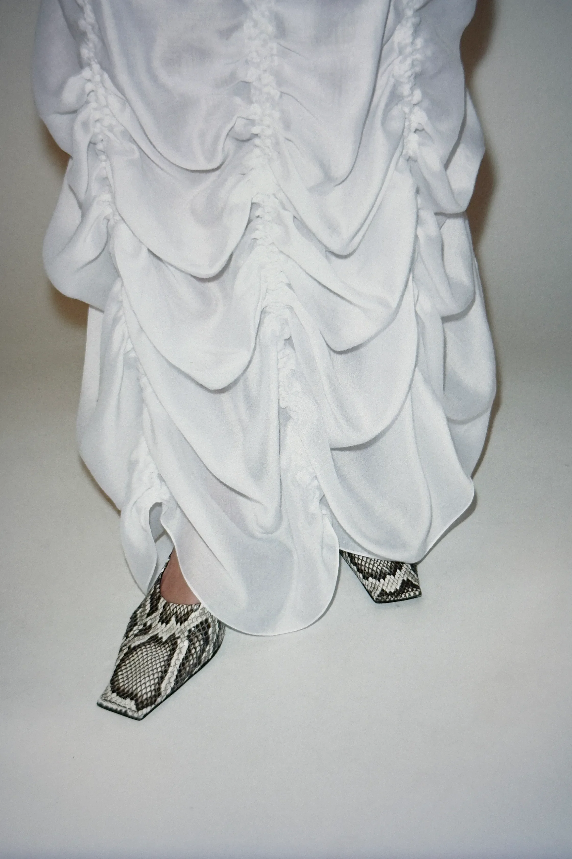 00040-khaite-pre-fall-2026-credit-brand.jpg.webp