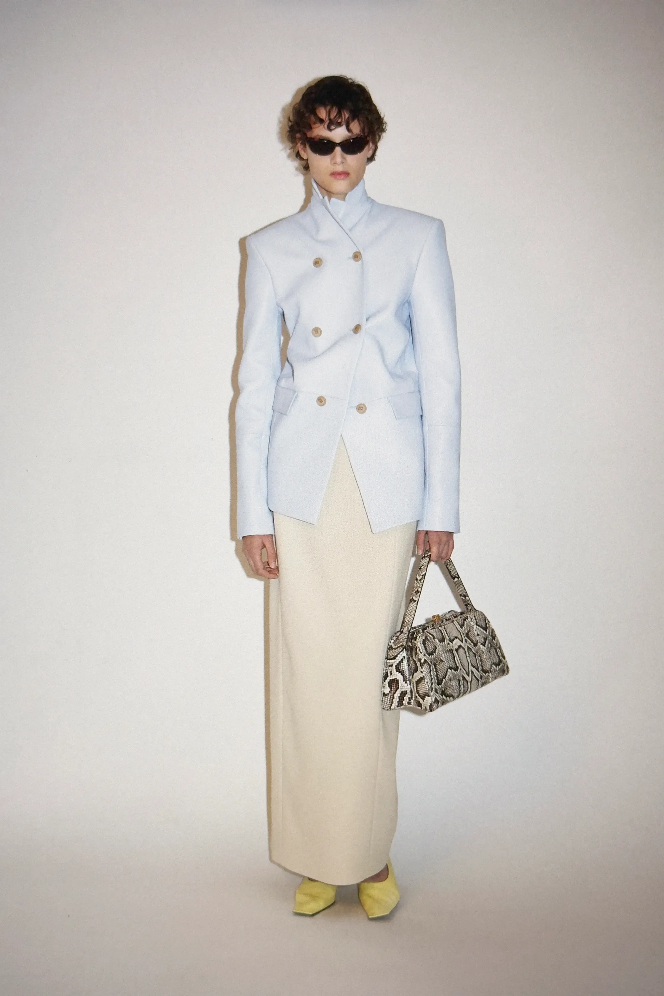 00038-khaite-pre-fall-2026-credit-brand.jpg.webp