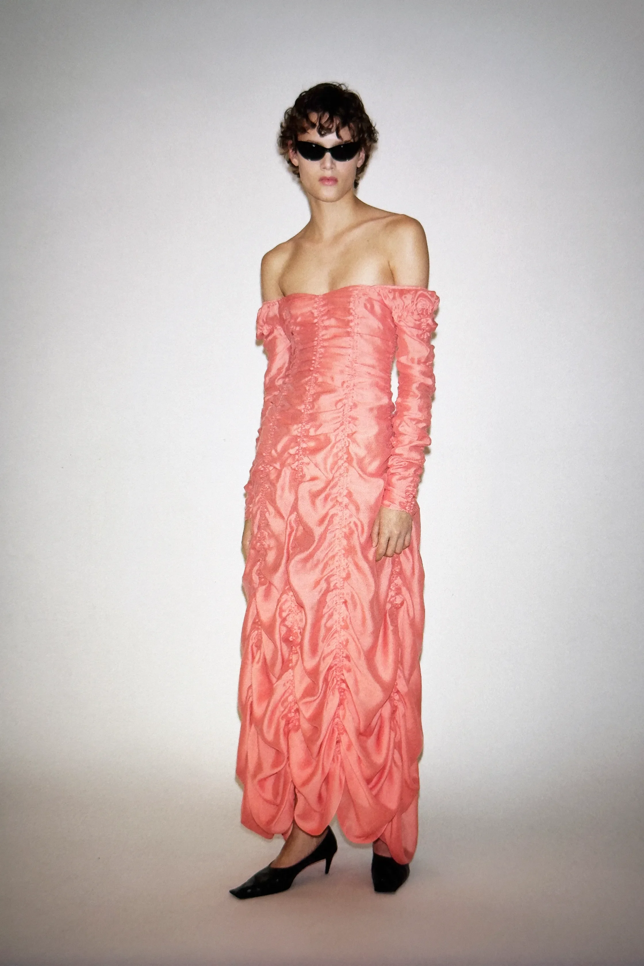 00002-khaite-pre-fall-2026-credit-brand.jpg.webp