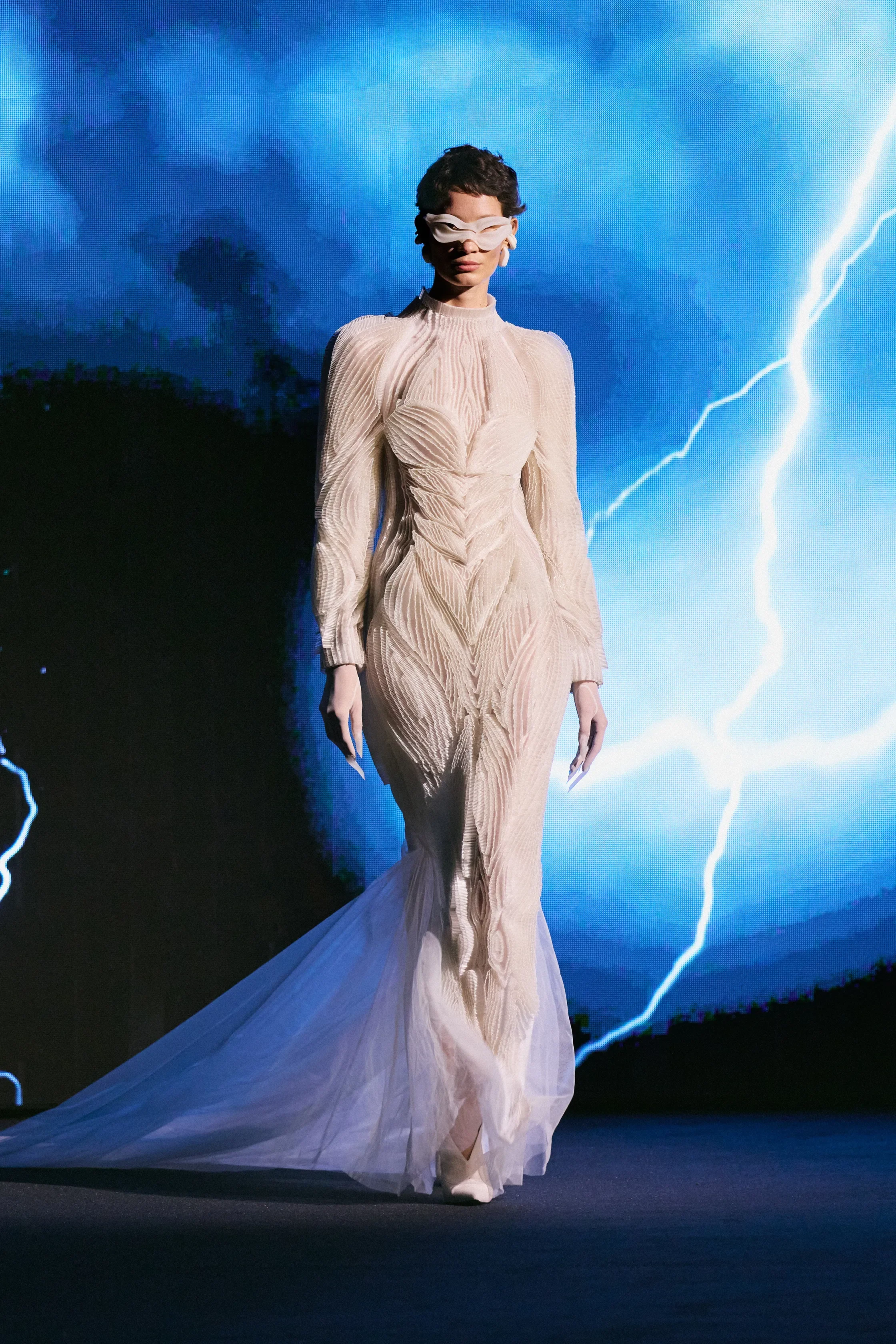 00020-robert-wun-spring-2026-couture-credit-brand.jpg.webp
