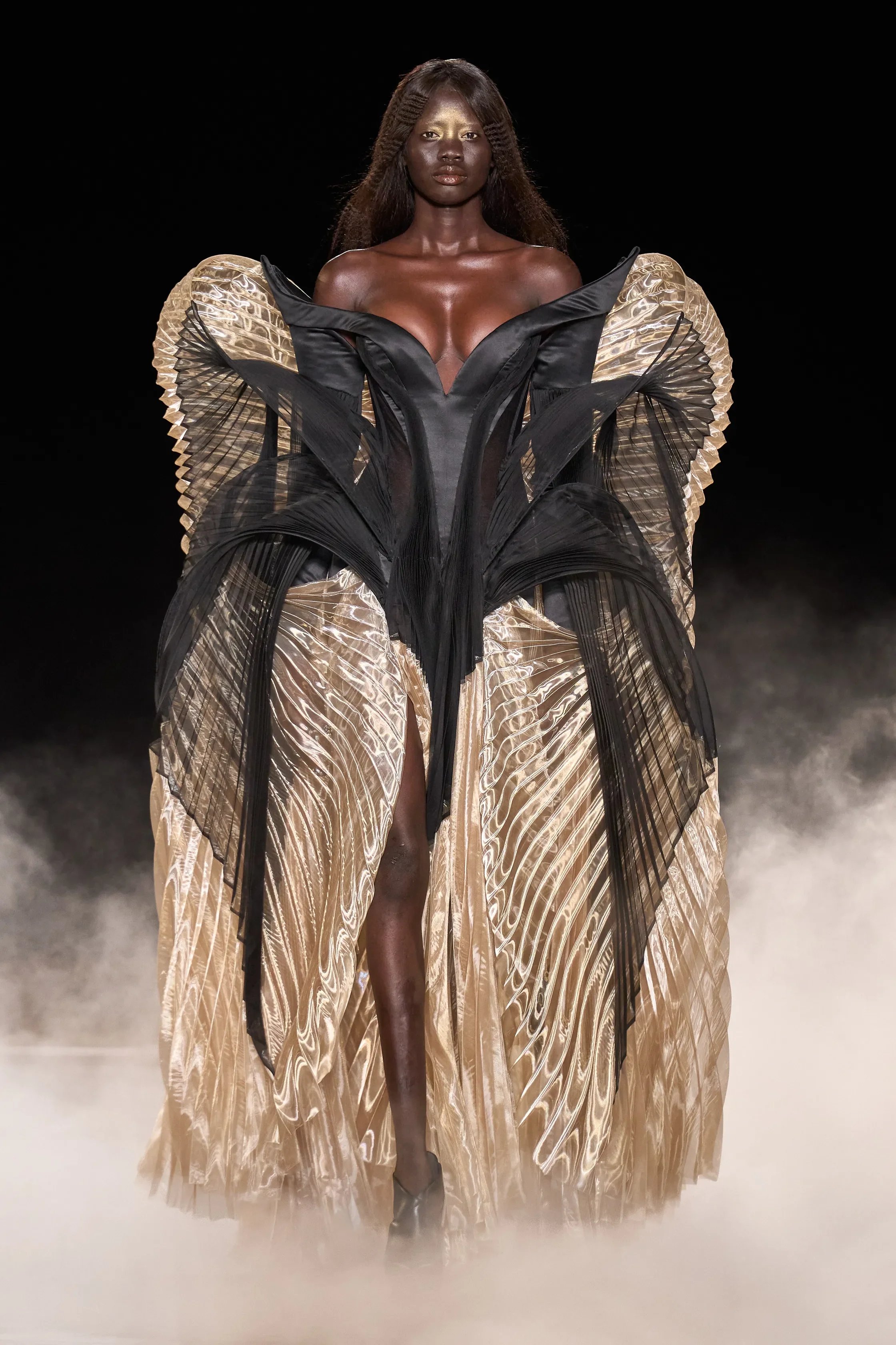 Iris Van Herpen Fall 2026 Couture for Prophecy brand