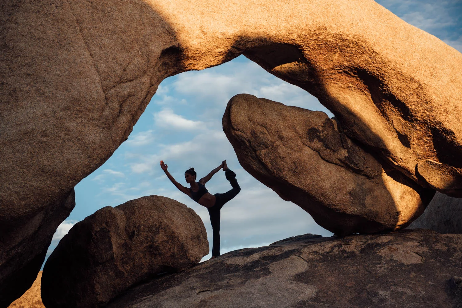 S16-1_ArchRock_Yoga_01-00096.jpg