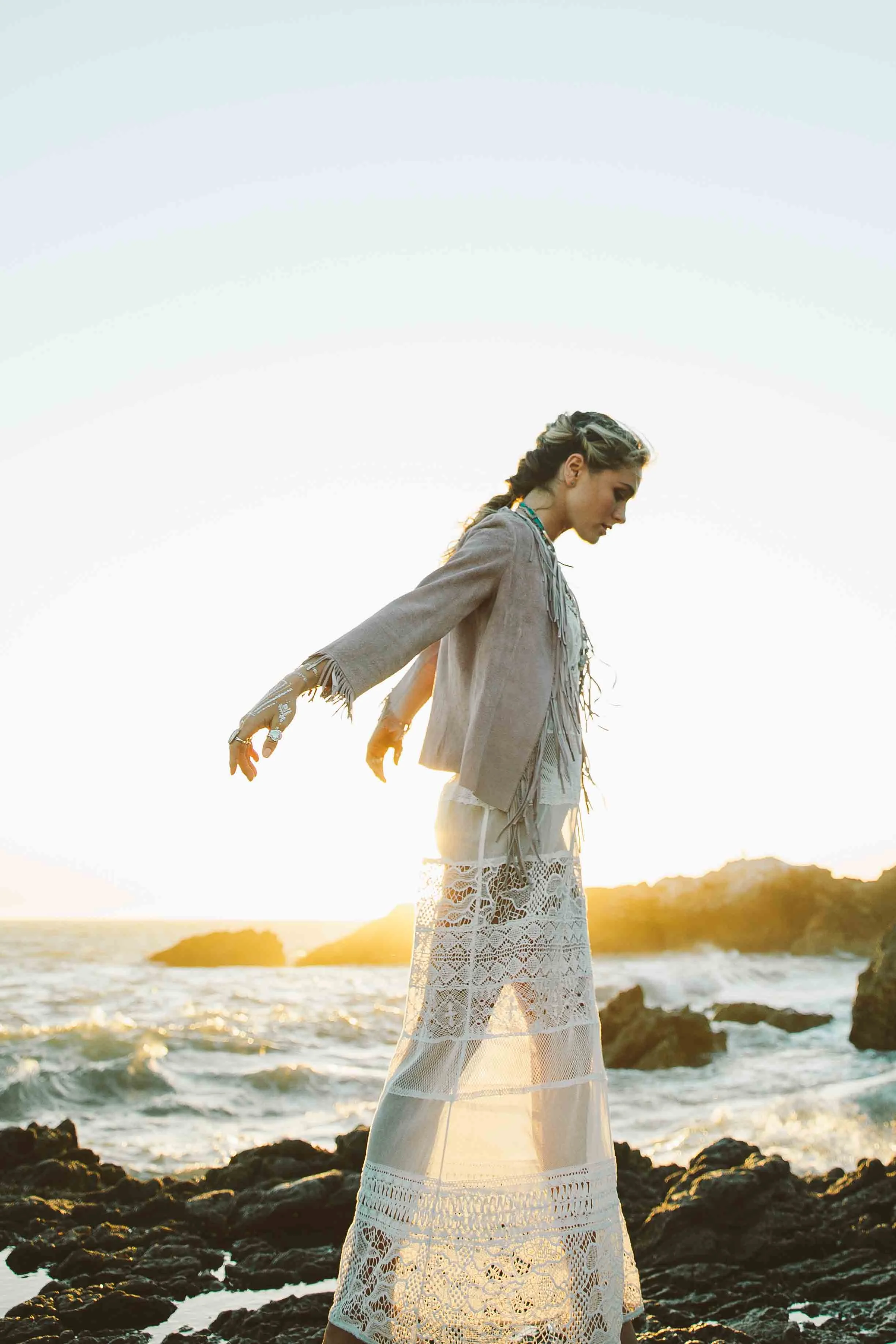 Surf gypsy photoshoot styling by ModernBoheme