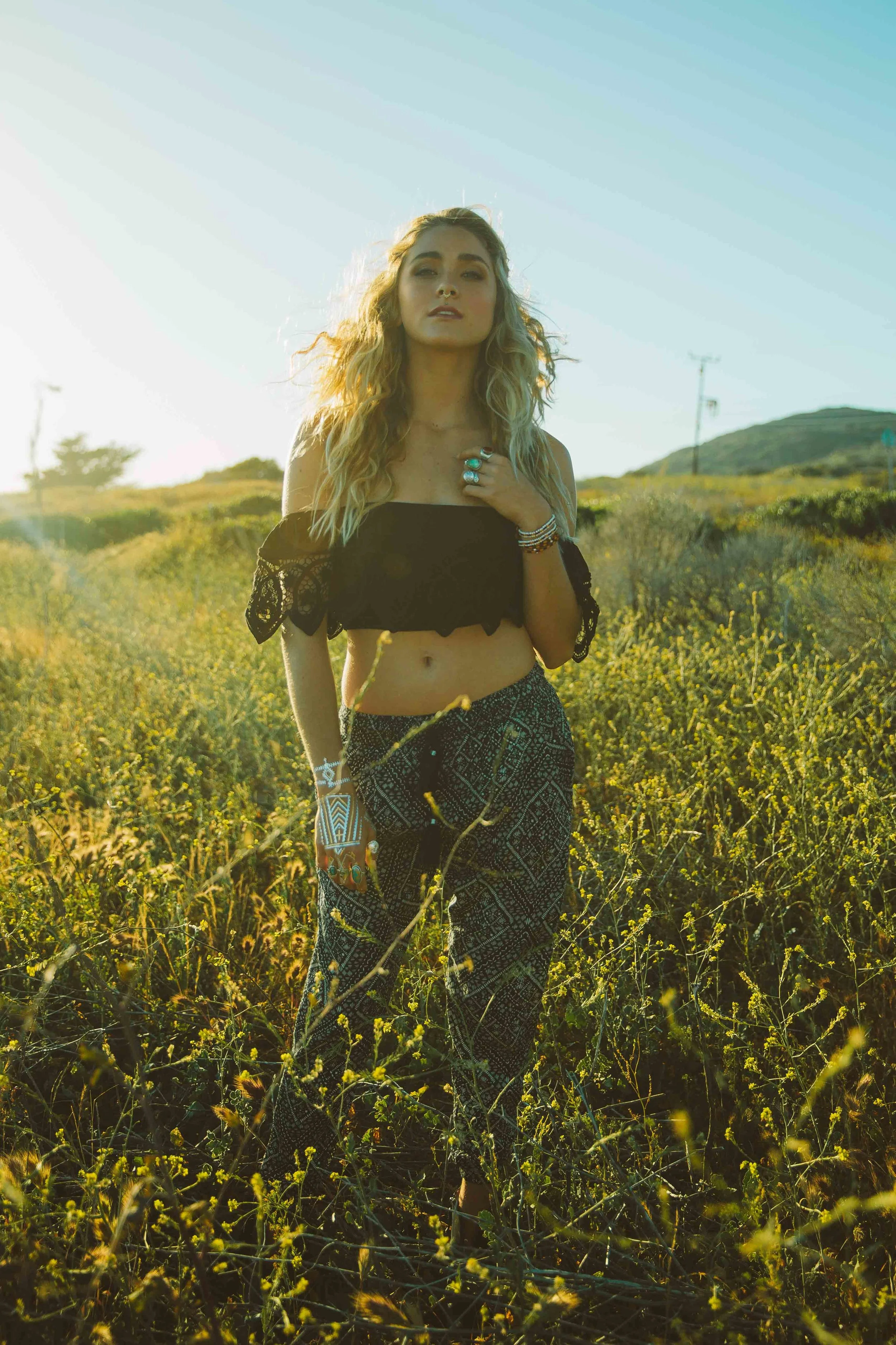 Surf gypsy photoshoot styling by ModernBoheme