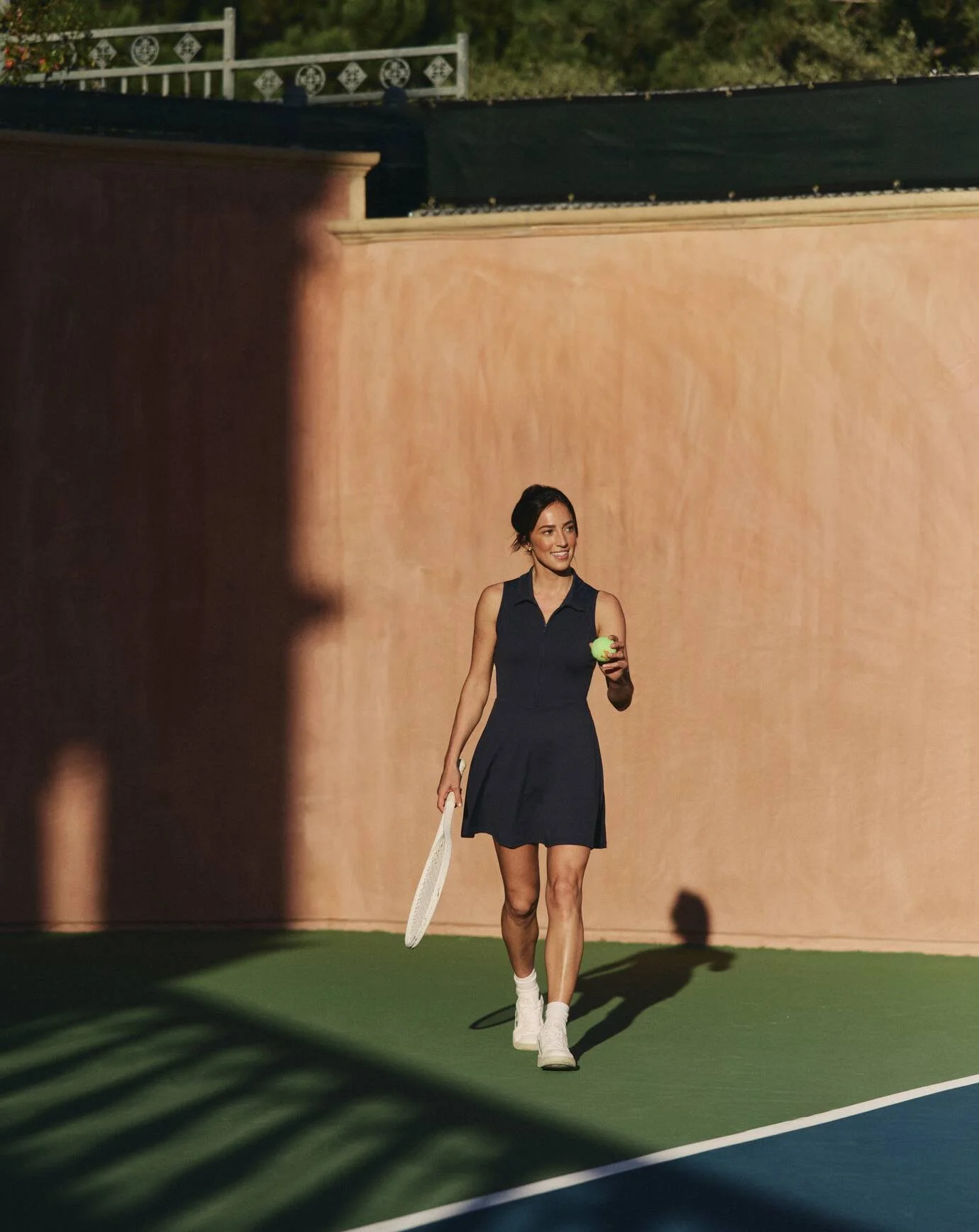 LIFESTYLE_PDP_IMAGE-SS26_MOVEKNIT FABRIC_COURSE_IS_CALLING_DAY_01_LOOK_11_WOMENS_0190_SECONDARY.jpg