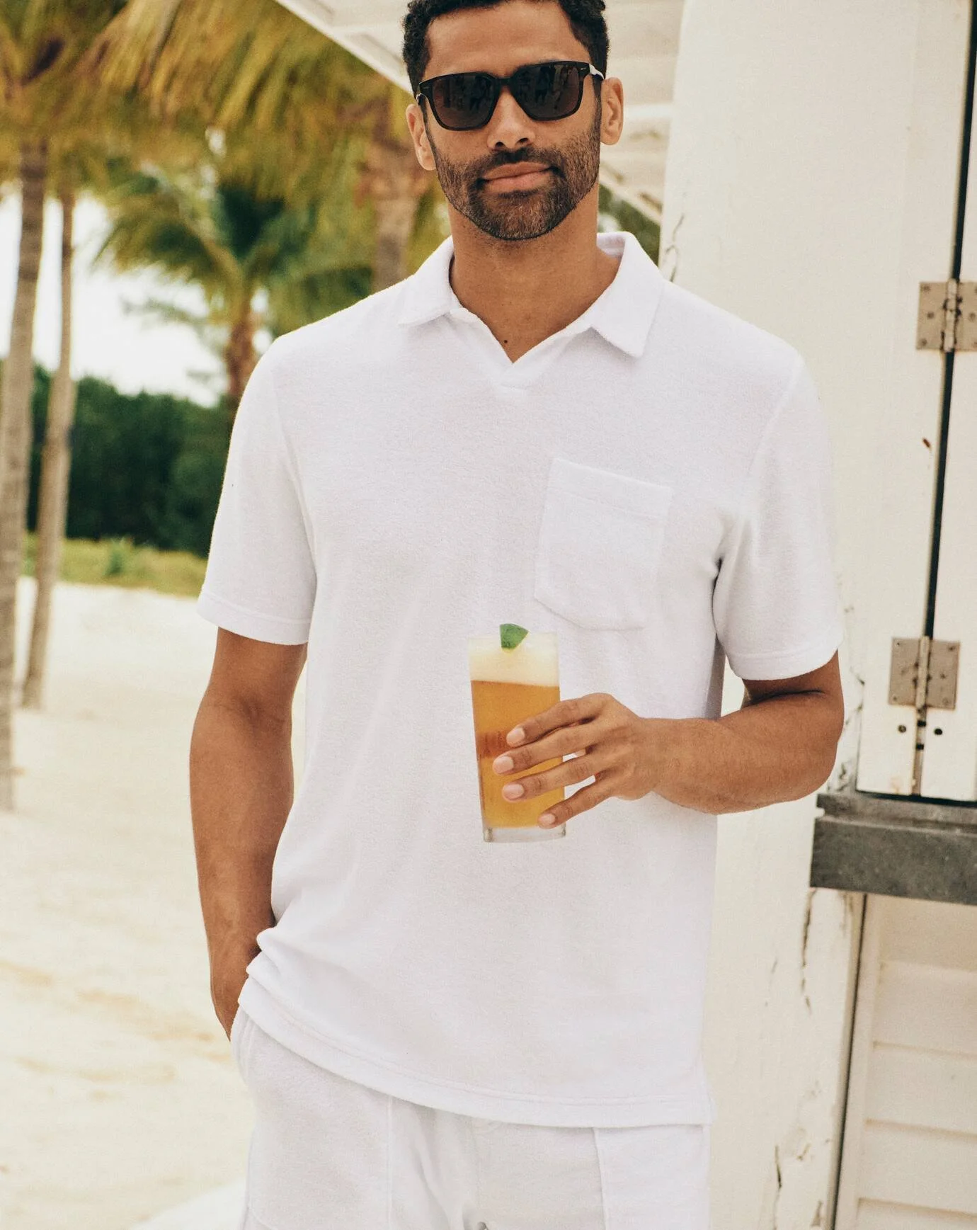 LIFESTYLE_PDP_IMAGE-SS26 BEACH CLUB CAPSULE__Day2_SHOT_09_10212_SECONDARY.jpg