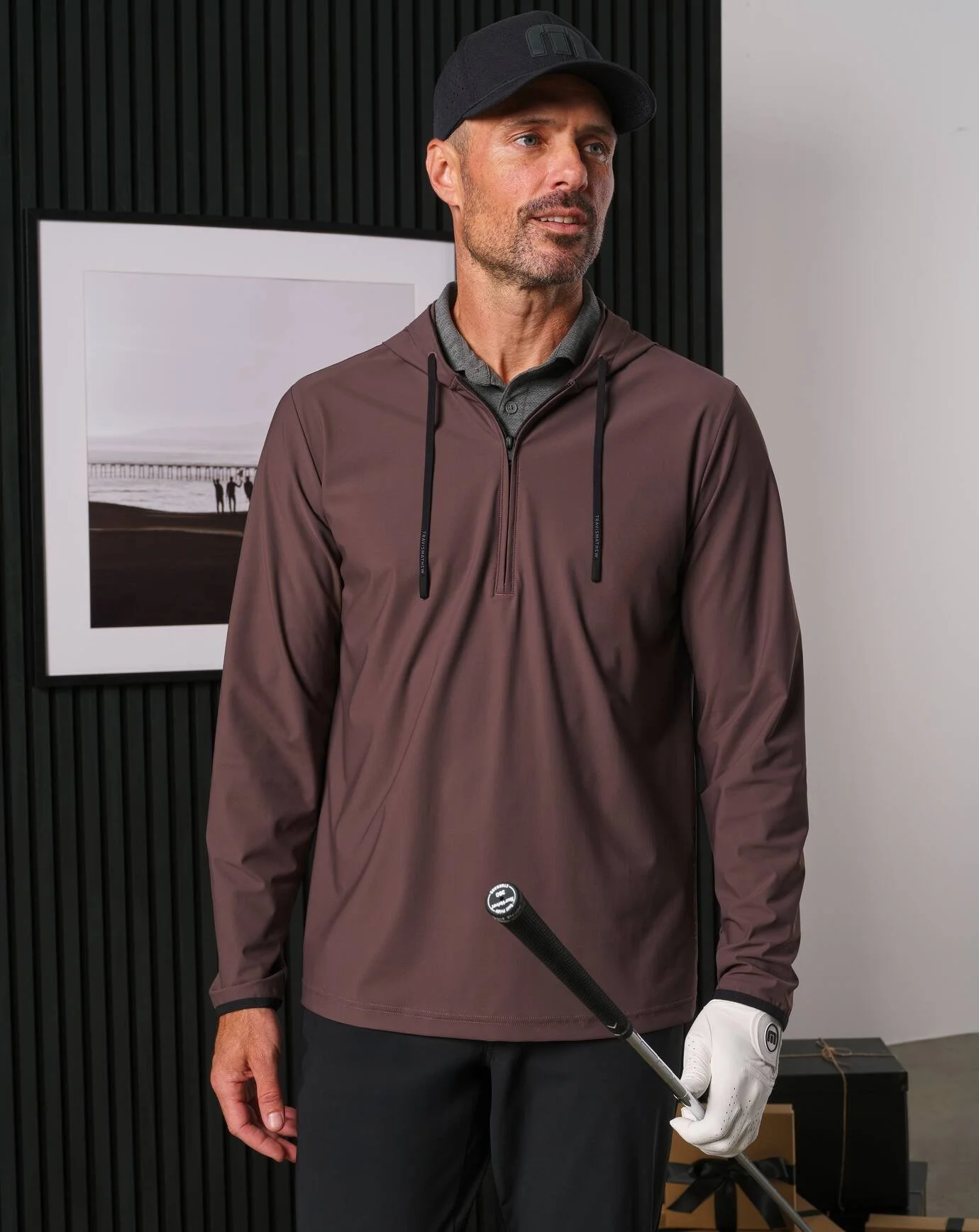 LIFESTYLE_PDP_IMAGE-FH26_MENS_HOLIDAY GIFT GUIDE_SHOT9_1189_HERO.jpg