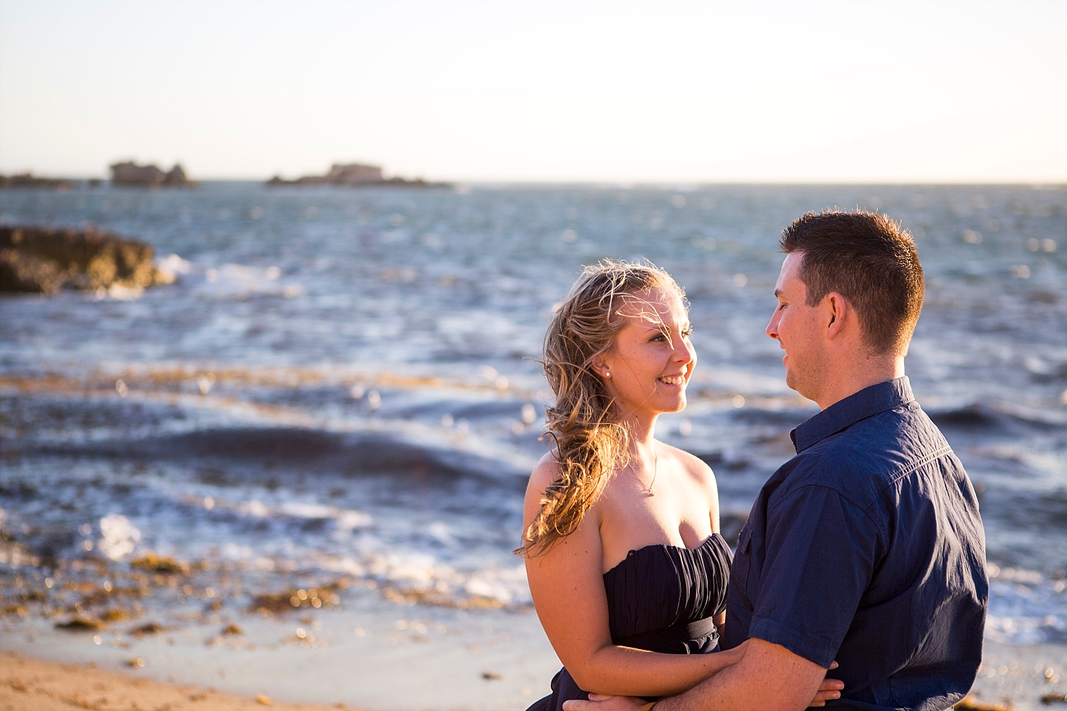 point_peron_beach_engagement_0021.jpg
