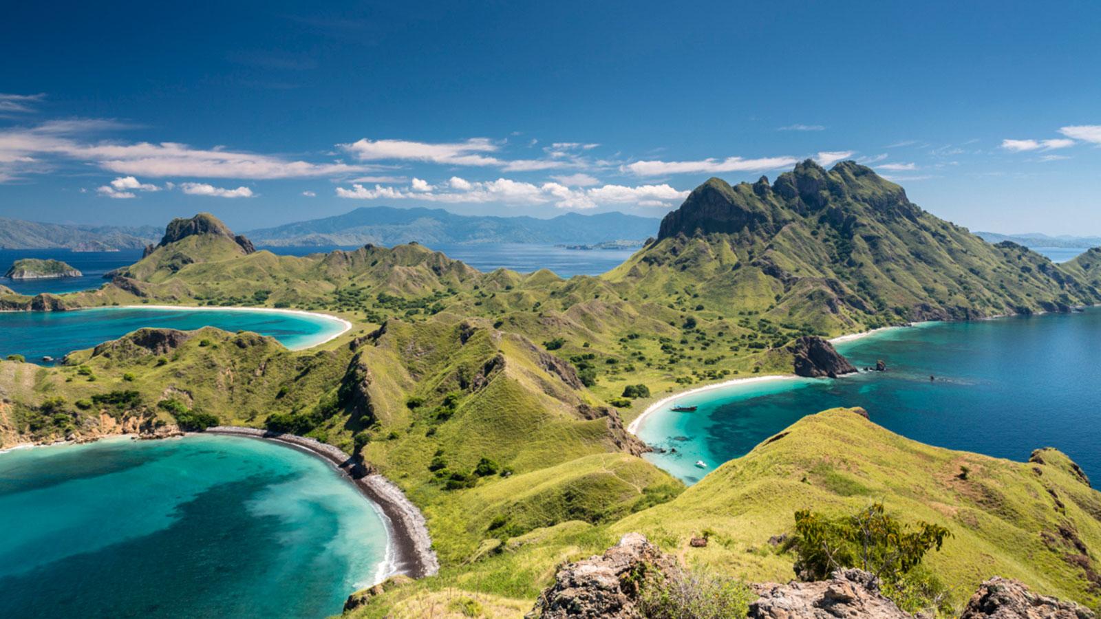 UNESCO World Heritage Komodo National Park: home to volcanic beauty and unparalleled ecosystems