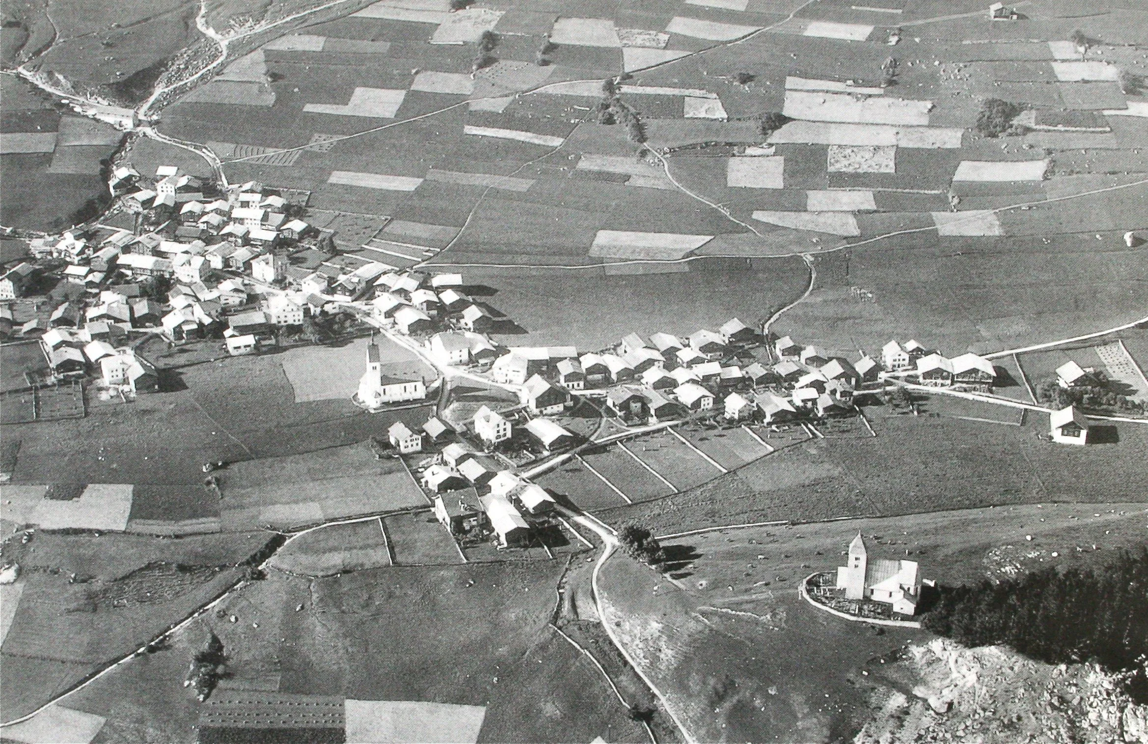 Walter Mittelholzer_1923.jpeg