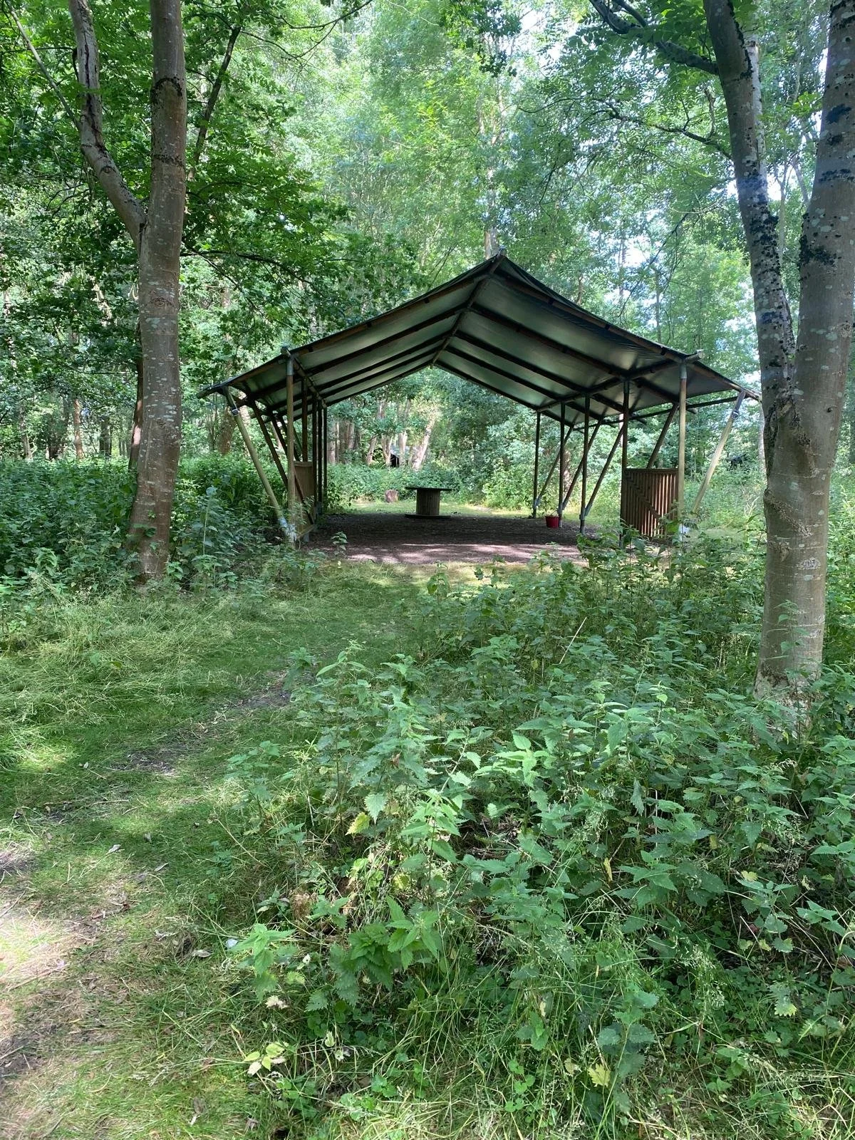 Escape for a short yoga retreat in a peaceful setting in nature close to London