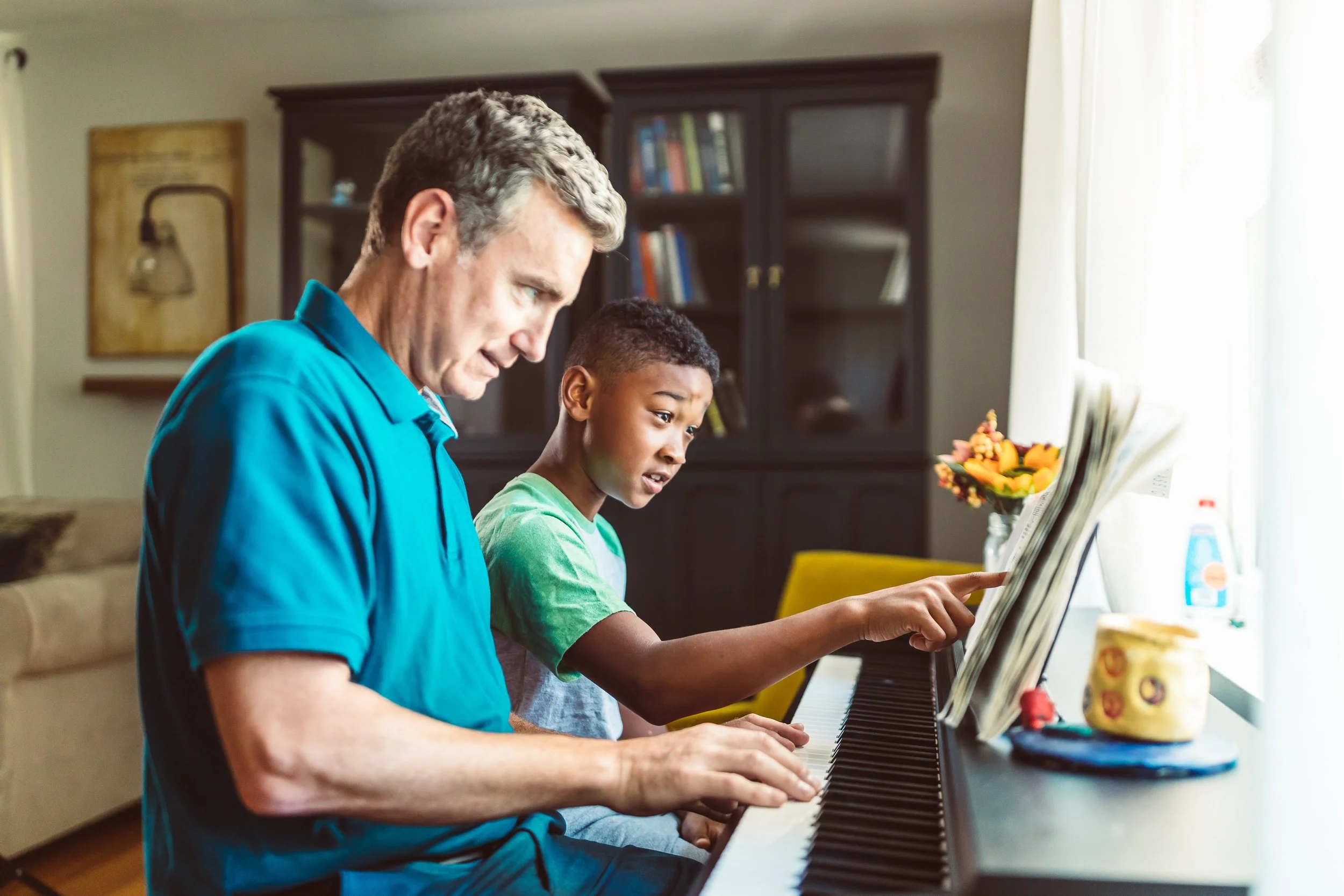 How parents can help with a kid’s piano learning