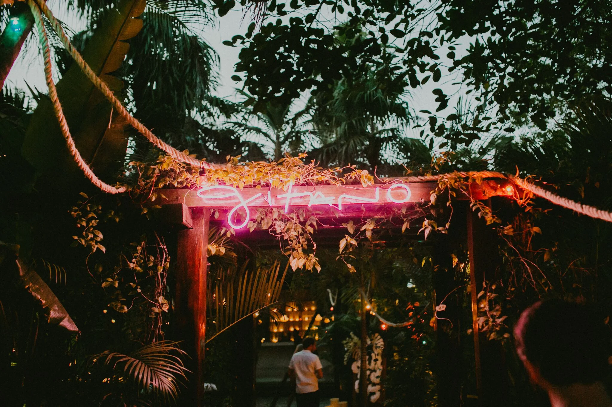 1. GITANO NEON SIGN_preview (1).jpeg