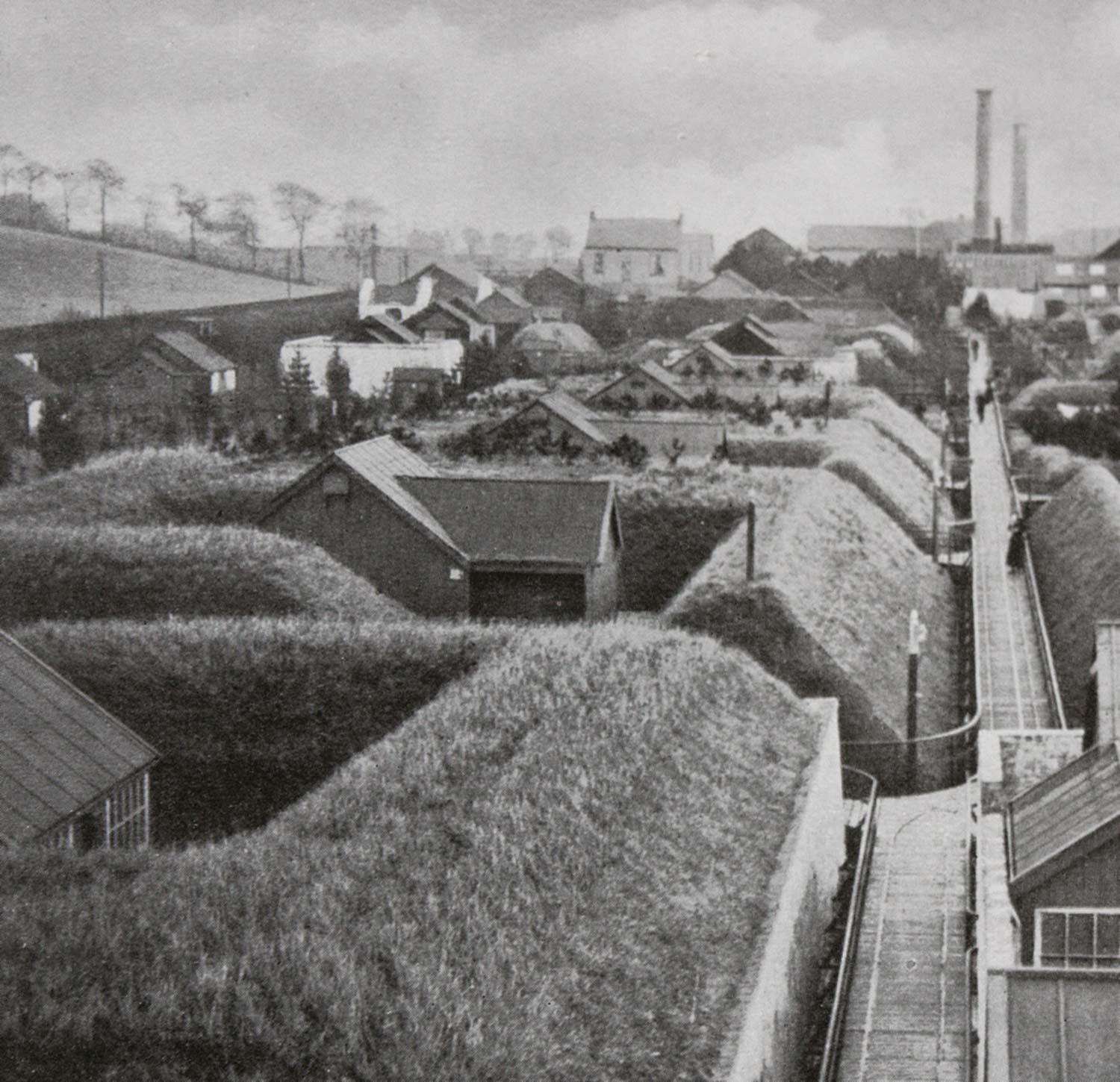 Blast mounds contain and separate dangerous processes