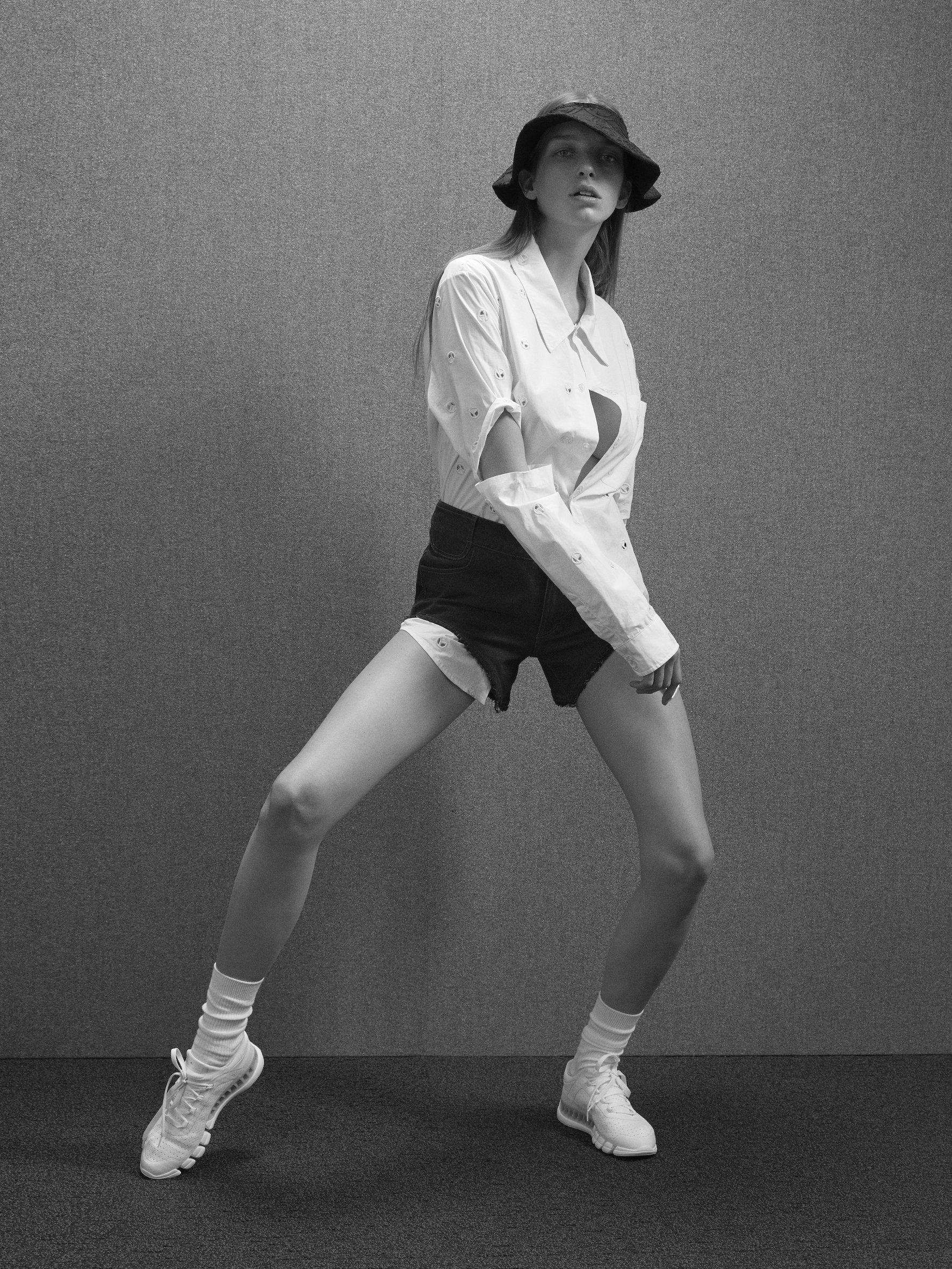 TheLastMag_01_18_S05_197 copy.jpg