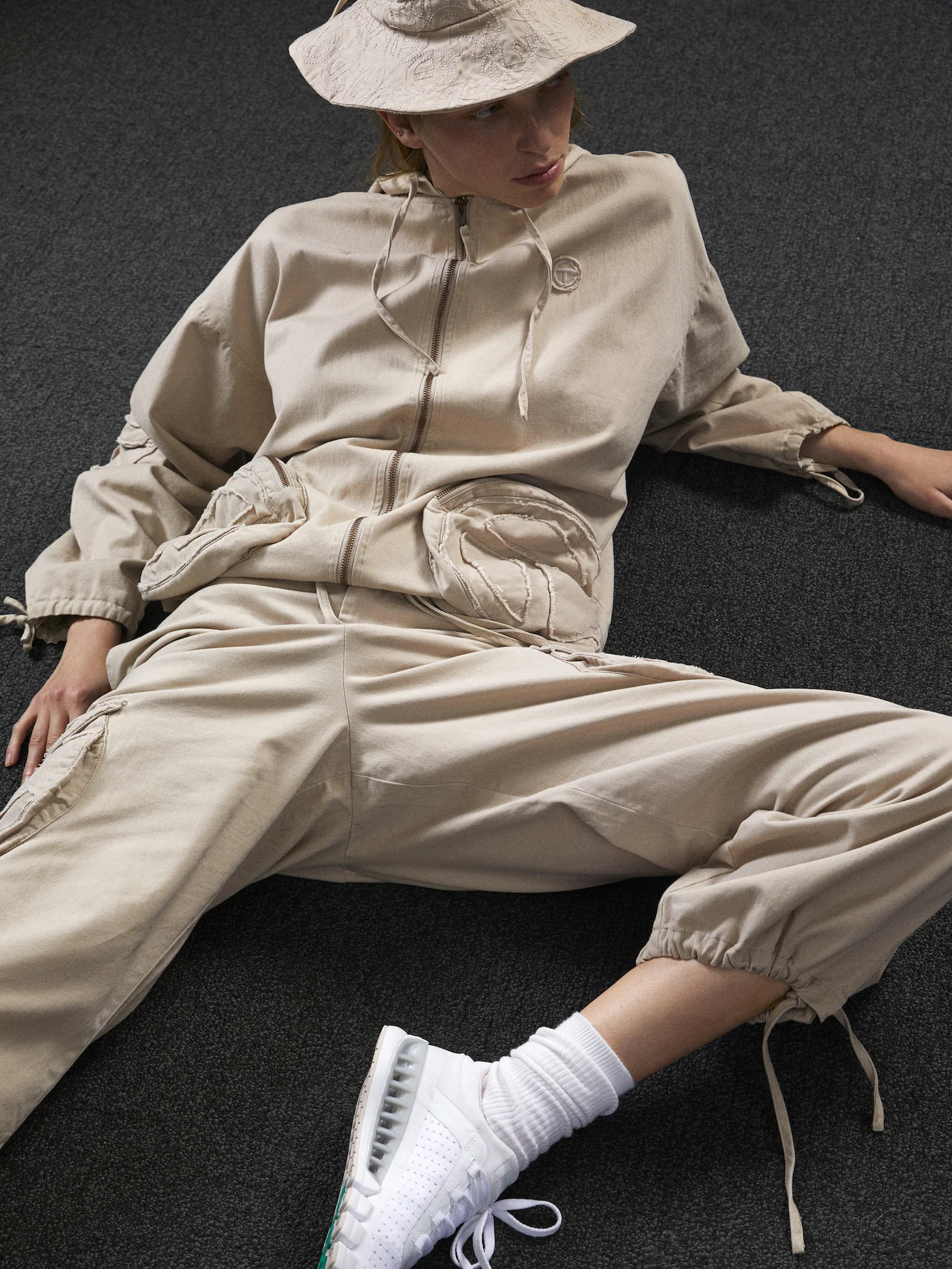 TheLastMag_01_18_S09_206 copy.jpg