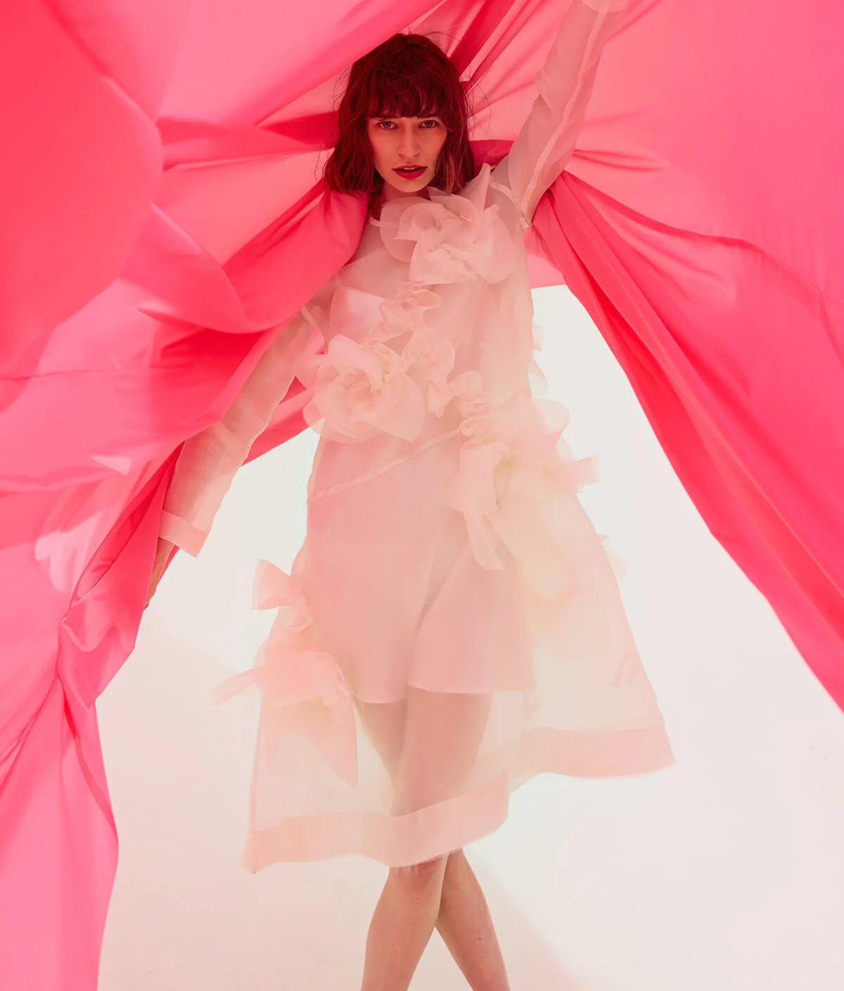 180309_WEEK07_SELFRIDGESLOVES_DRESSES_LANDSCAPE_03.jpg
