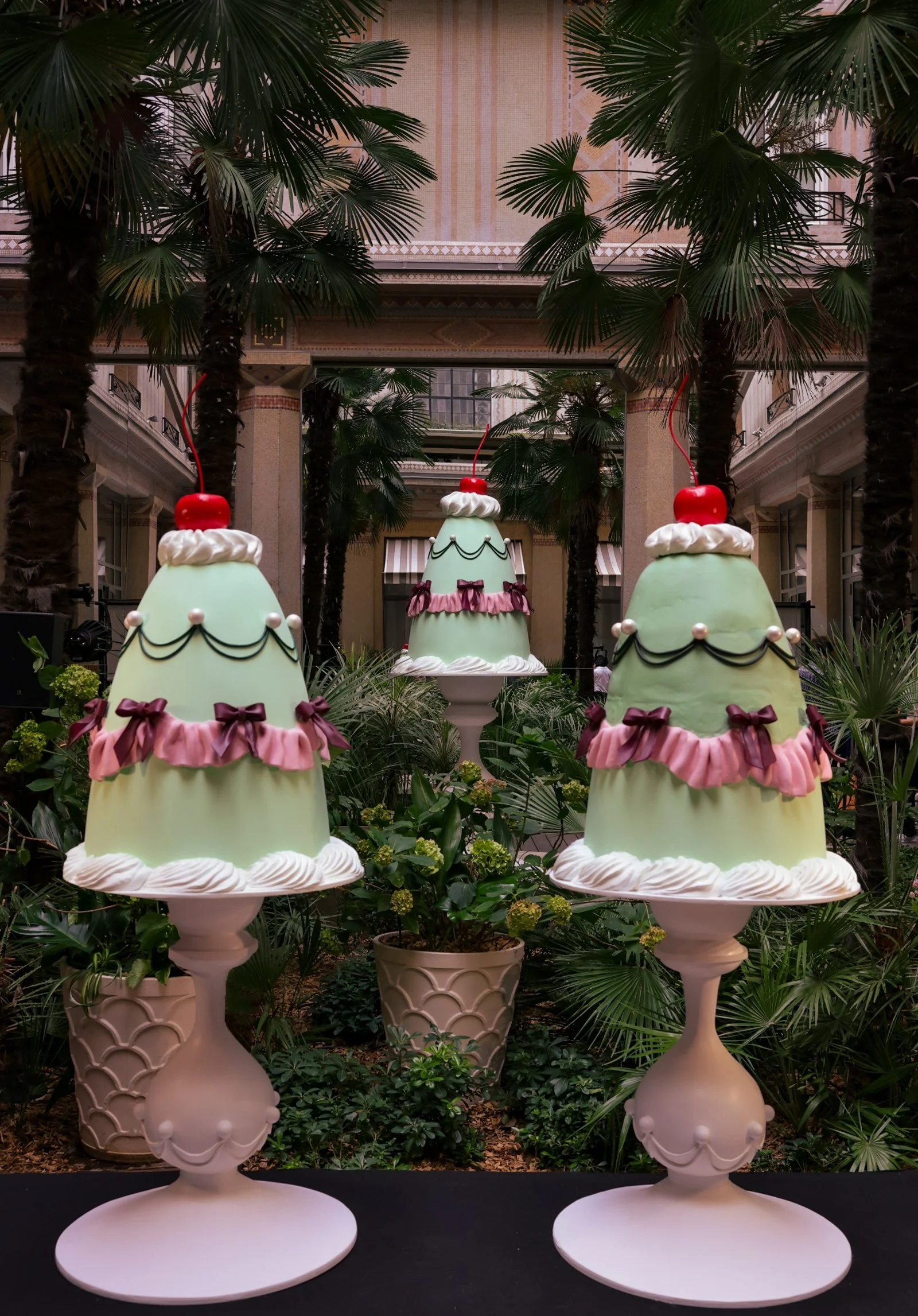 LAILA GOHAR X PRINCE DES GALLES